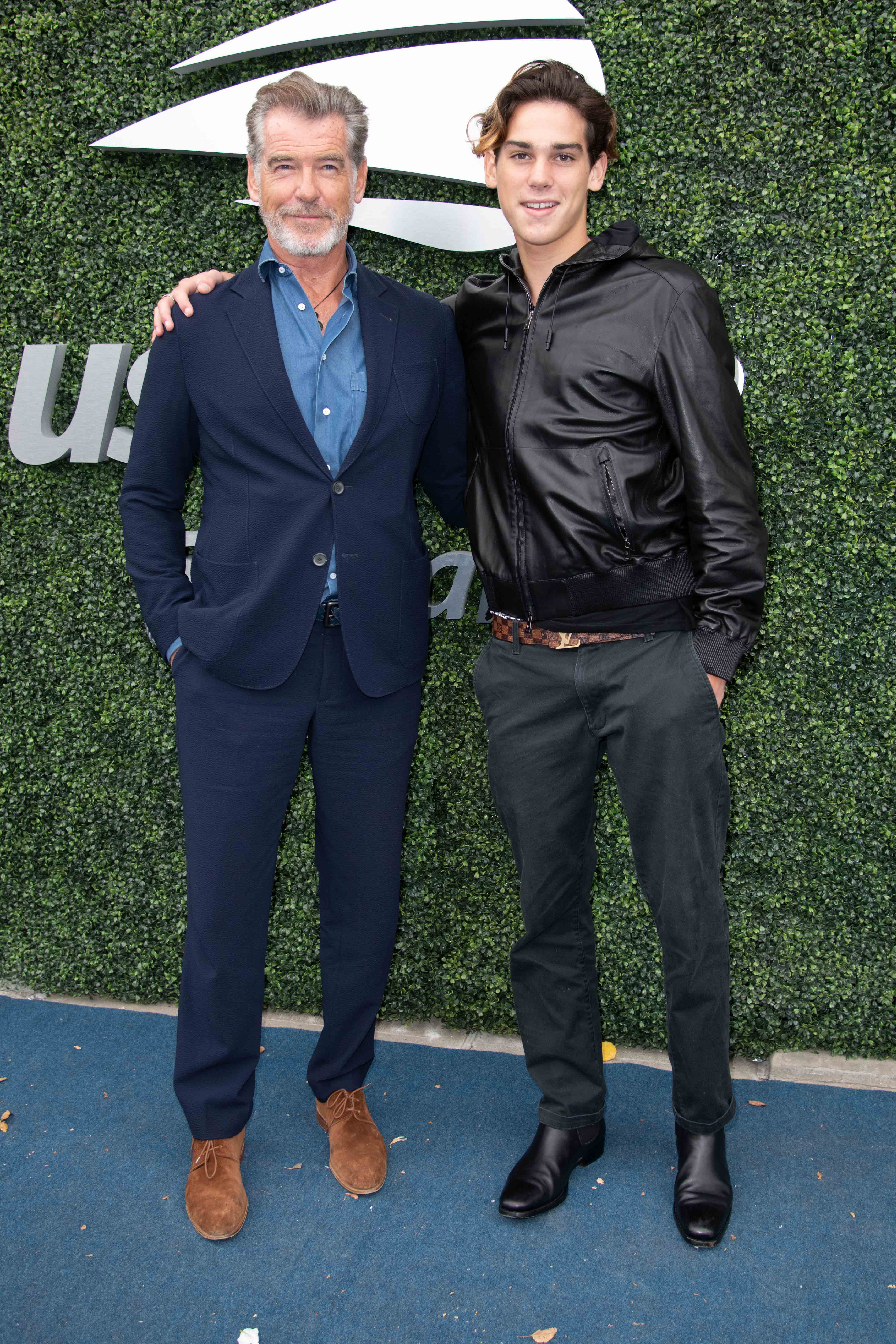 As a young adult, Paris began projecting a style that felt distinctly his own while still appearing alongside Pierce Brosnan. The side-by-side photos made it easier to see both the family resemblance and the individuality that would define his public image in the years that followed.