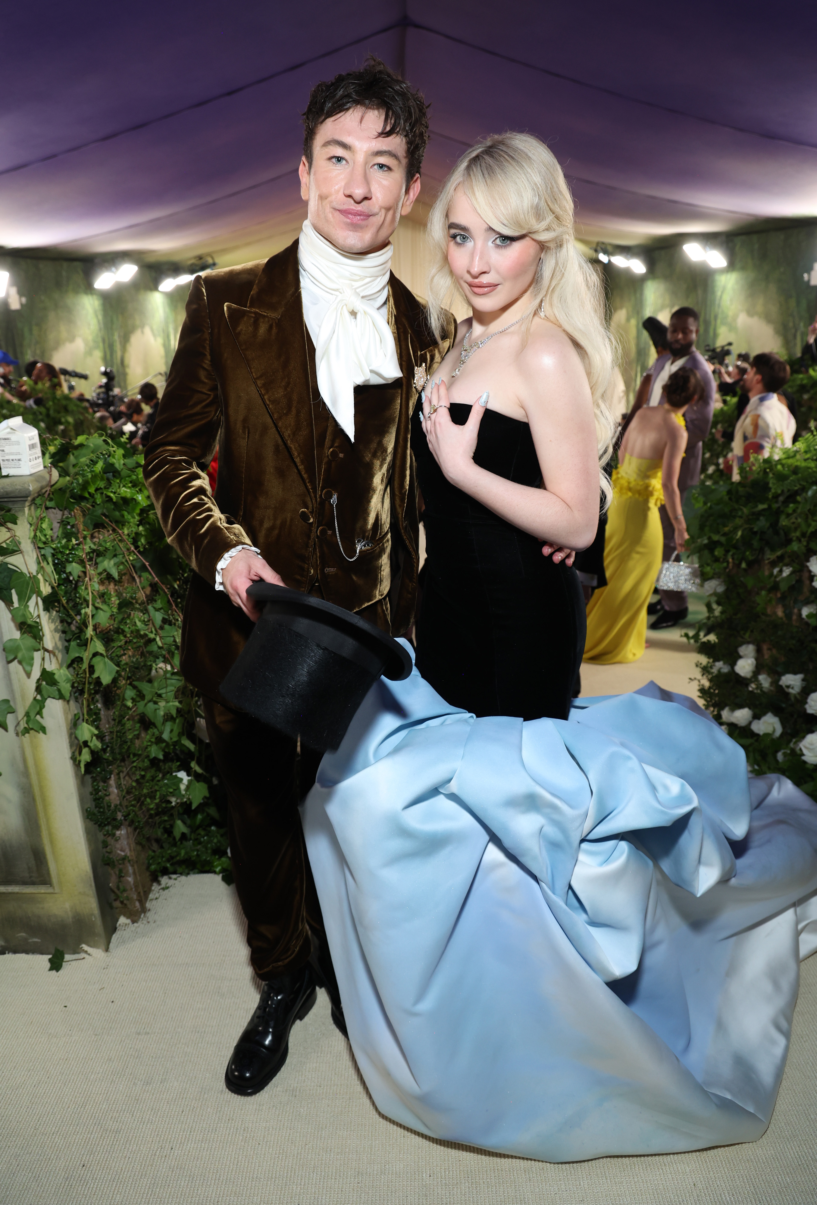 Barry Keoghan and Sabrina Carpenter attend The Met Gala Celebrating "Sleeping Beauties: Reawakening Fashion" at The Metropolitan Museum of Art on May 6, 2024, in New York City | Source: Getty Images
