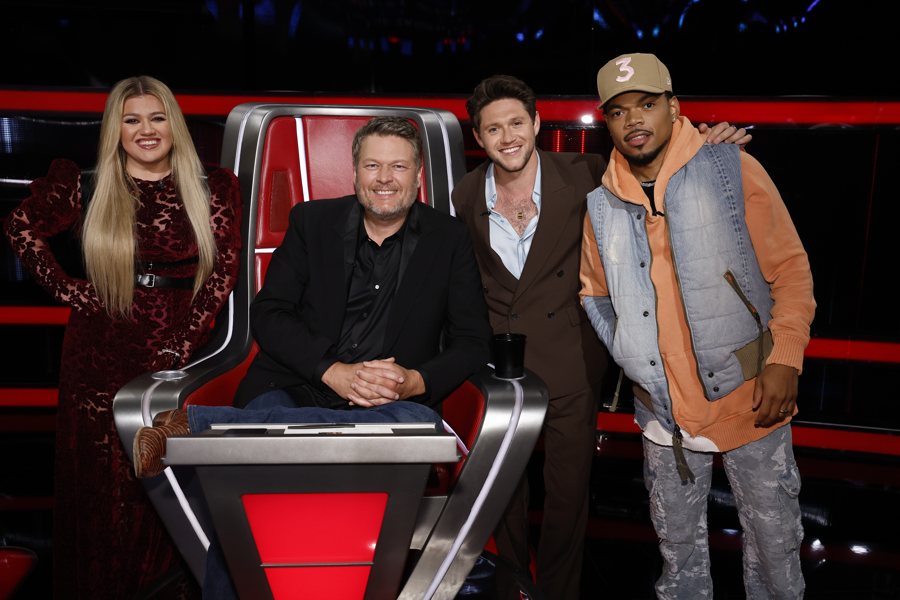 Kelly Clarkson, Blake Shelton, Niall Horan, and Chance The Rapper are seen on "The Voice," on May 22, 2023 | Source: Getty Images