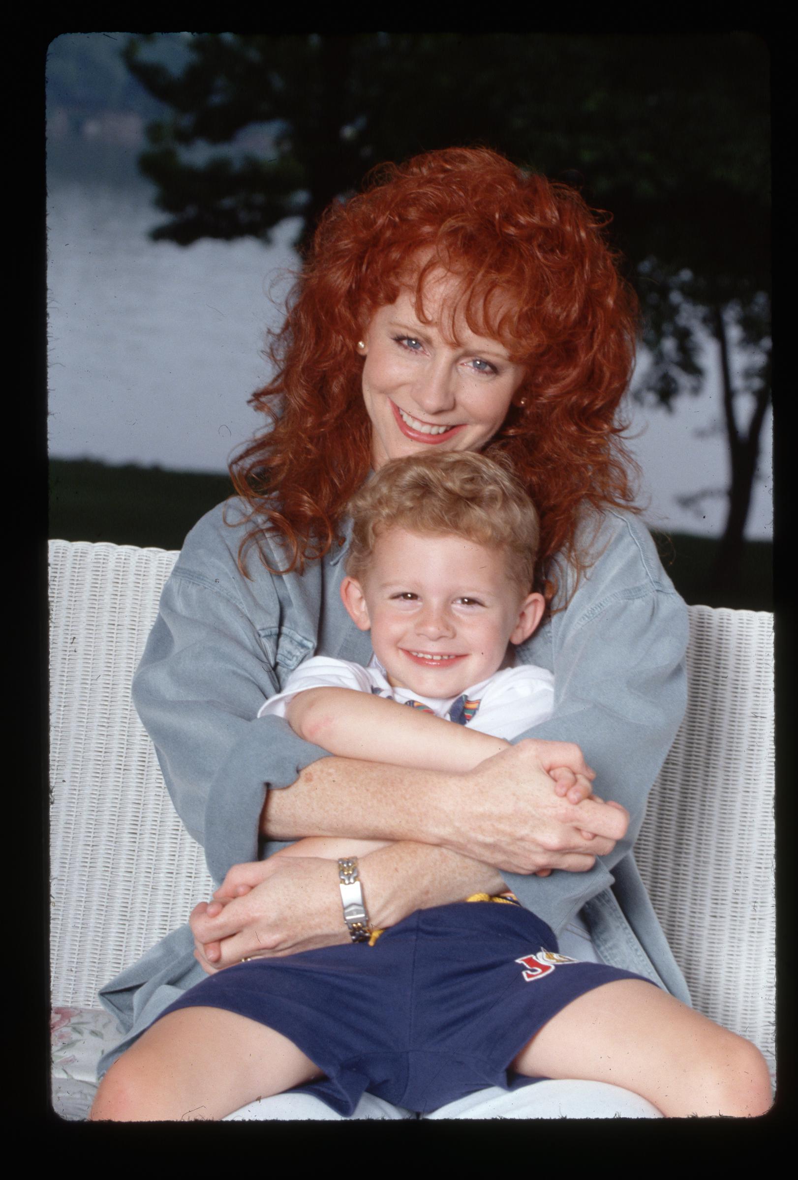 Reba McEntire photographed with her son, Shelby Blackstock, in 1994. | Source: Getty Images