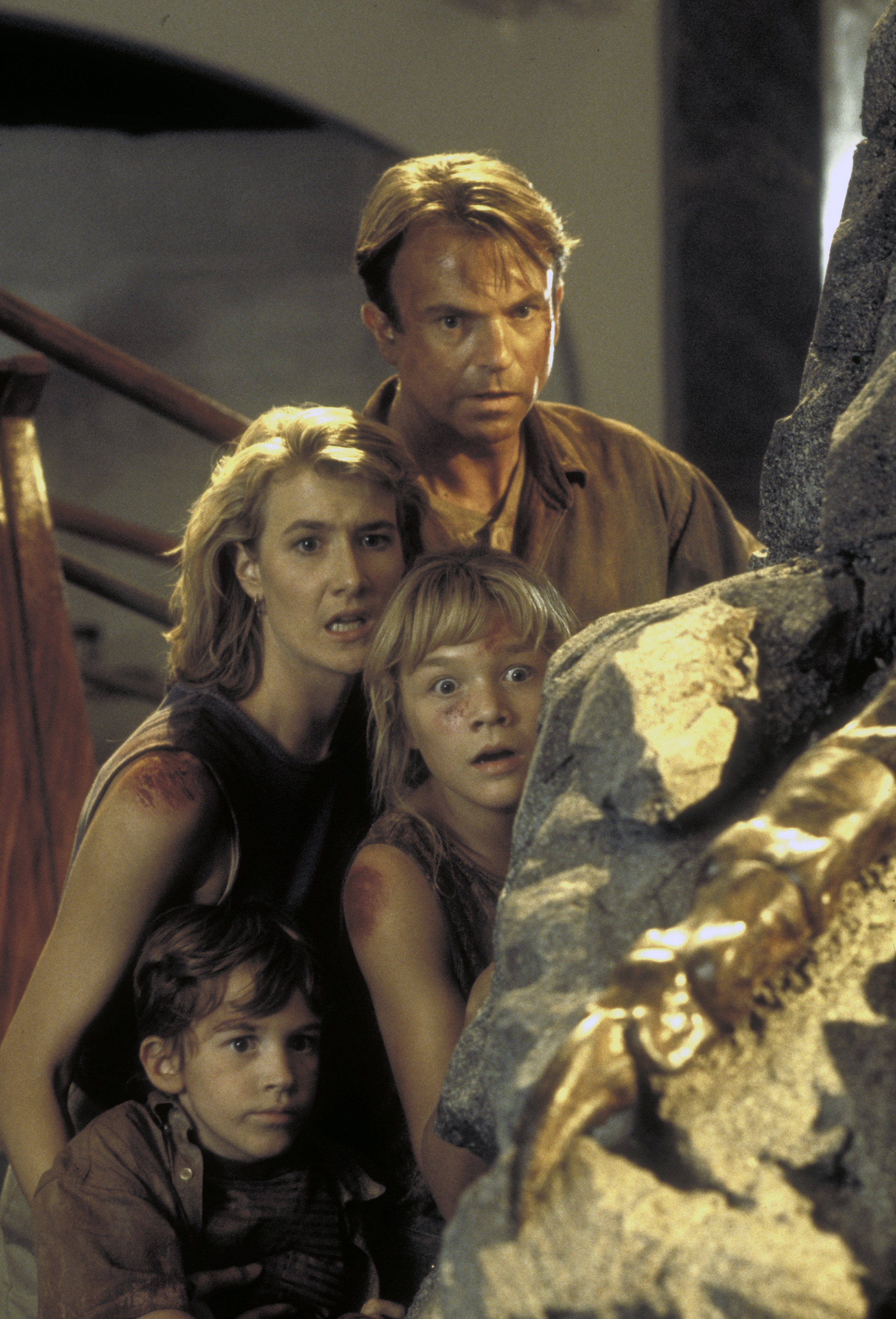 Joseph Mazzello, Laura Dern, Ariana Richards, and Sam Neill on the set of "Jurassic Park," 1993 | Source: Getty Images