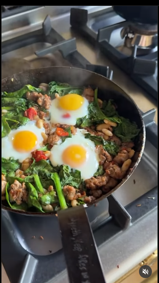 Tuscan-inspired high-protein breakfast Gwyneth Paltrow was cooking, dated June 15, 2025 | Source: Instagram/gwynethpaltrow
