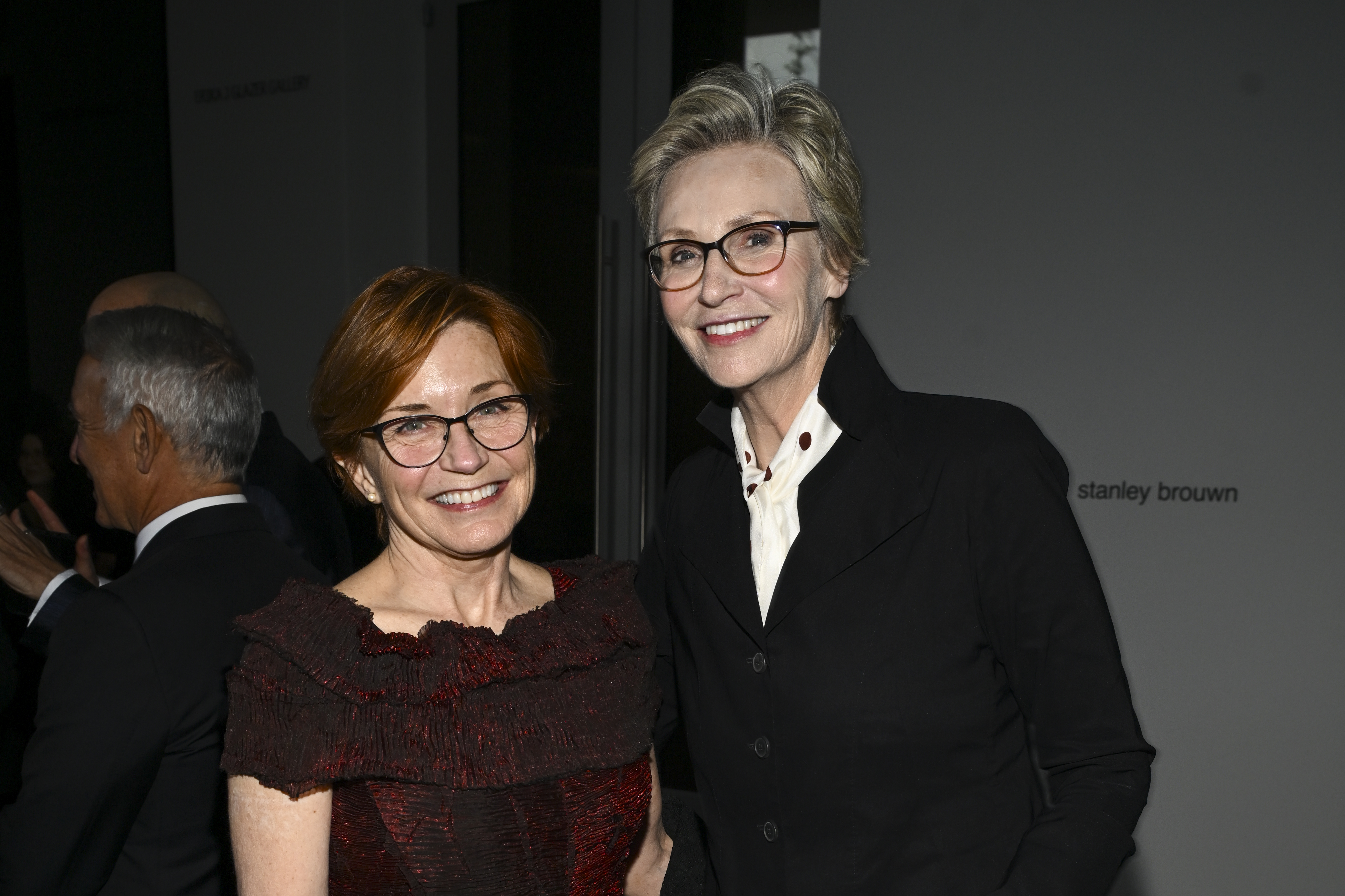 Jennifer Cheyne and Jane Lynch at the 19th Annual Hammer Museum Gala on May 4, 2024, in Westwood. | Source: Getty Images