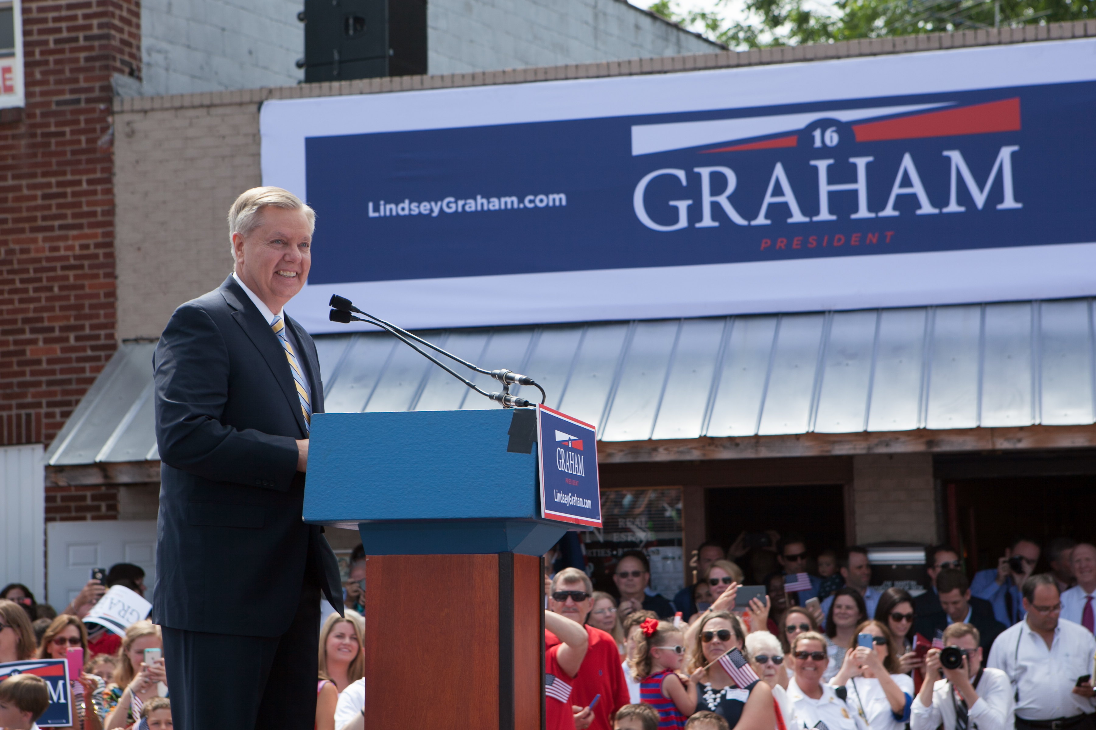 Smiling before a crowd of supporters, Lindsey Graham announces his campaign for president, stepping into the national spotlight as a Republican contender. Although his White House bid was short-lived, it marked one of the most ambitious moments of his political career. | Source: Getty Images