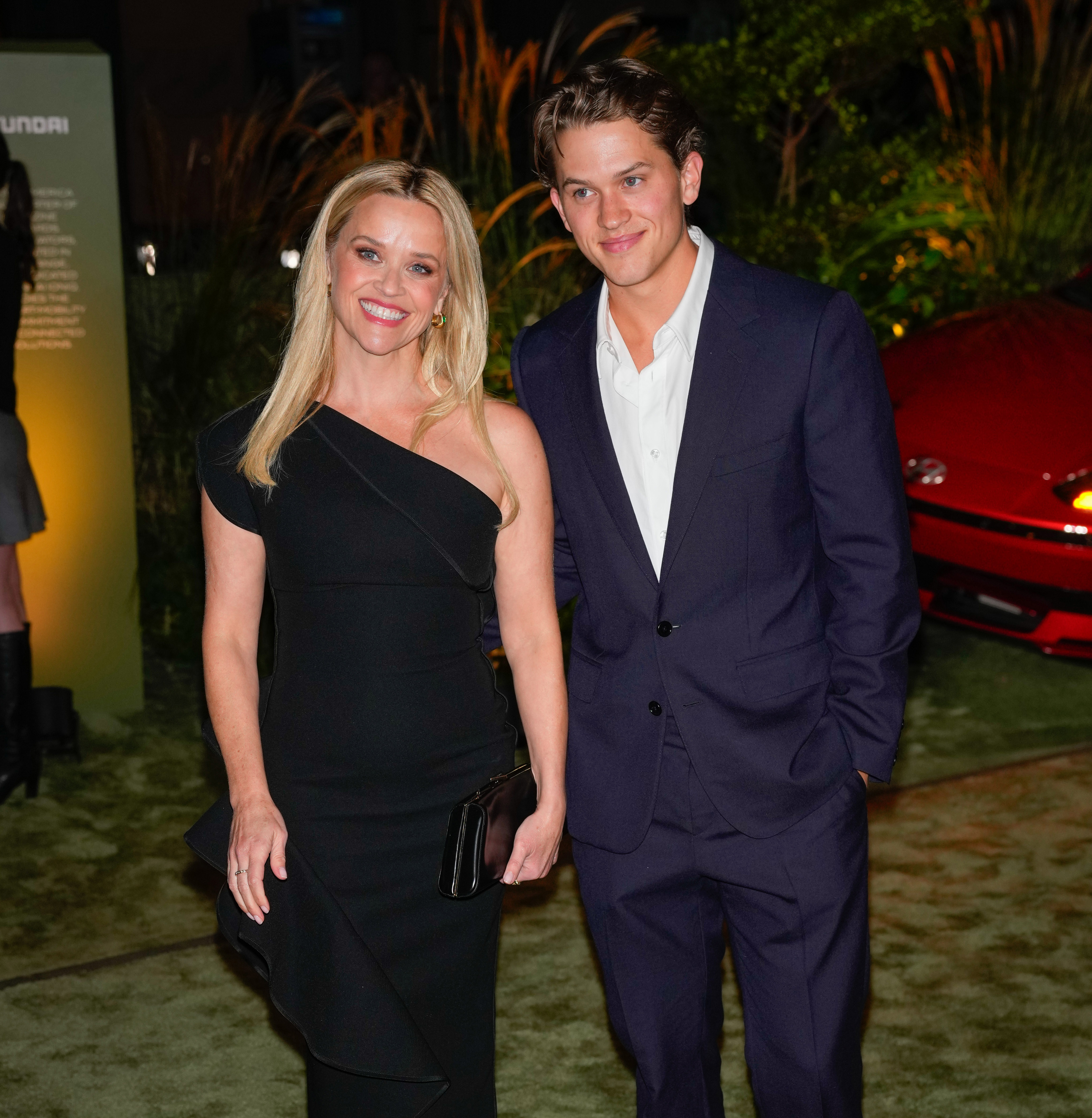 Reese Witherspoon and Deacon Phillippe at the 2024 "WSJ Innovators Awards" in New York City on October 29, 2024. | Source: Getty Images