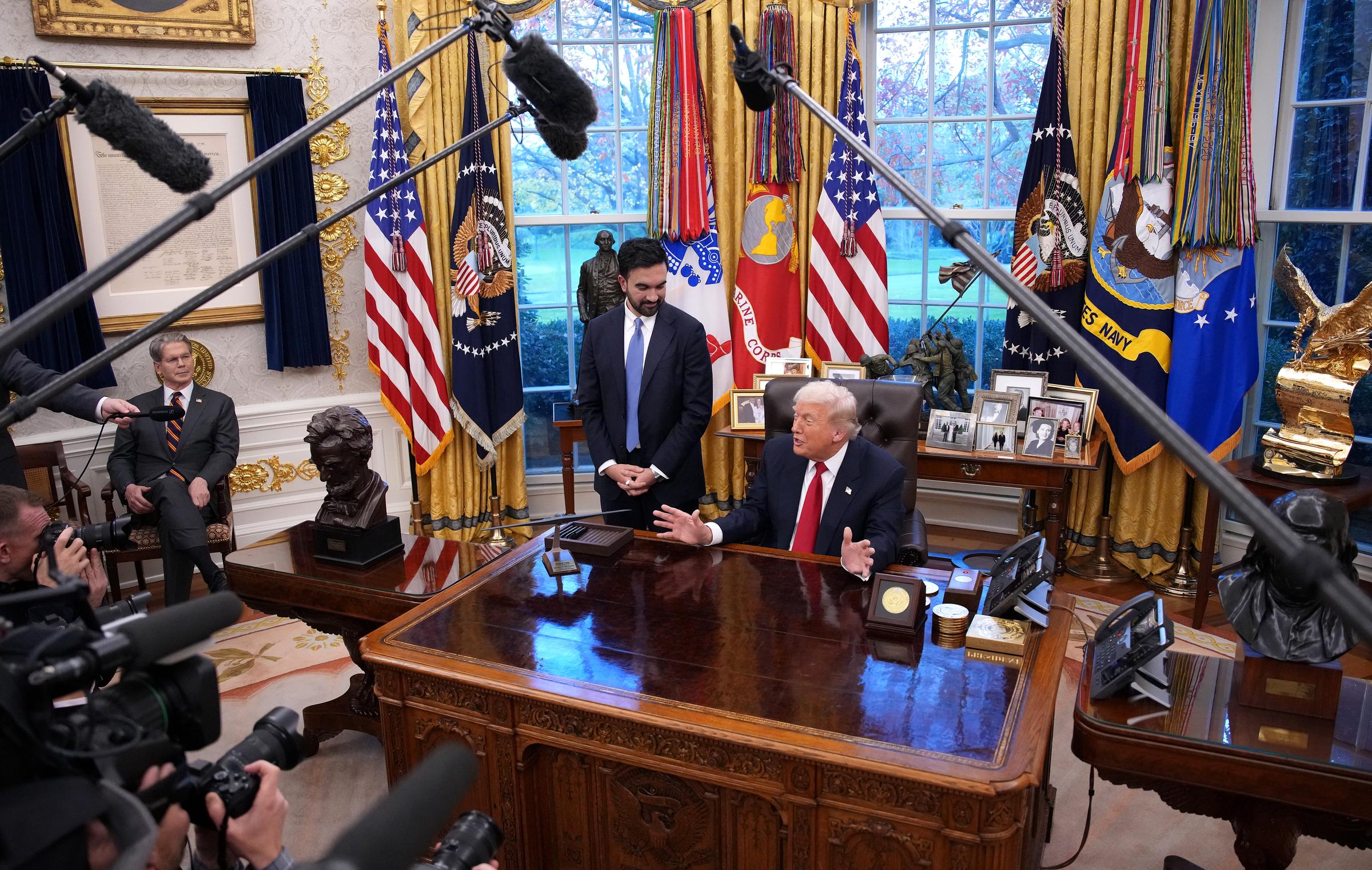 Donald Trump meets with Zohran Mamdani on November 21, 2025 | Source: Getty Images