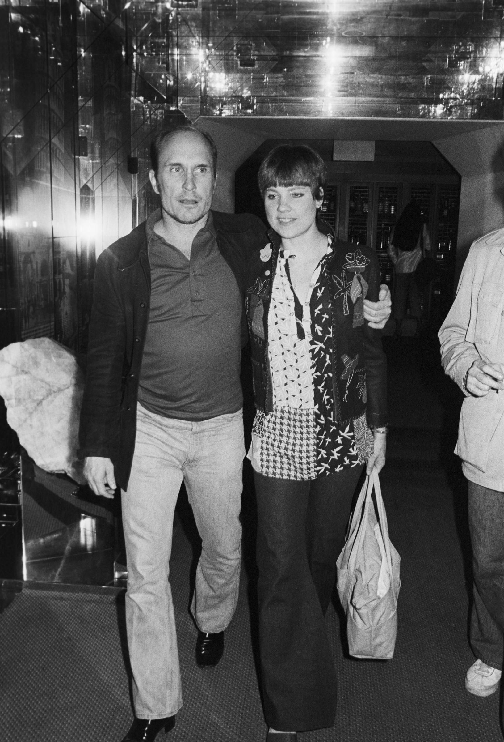 Robert Duvall spotted out in New York with a young lady circa 1970. | Source: Getty Images