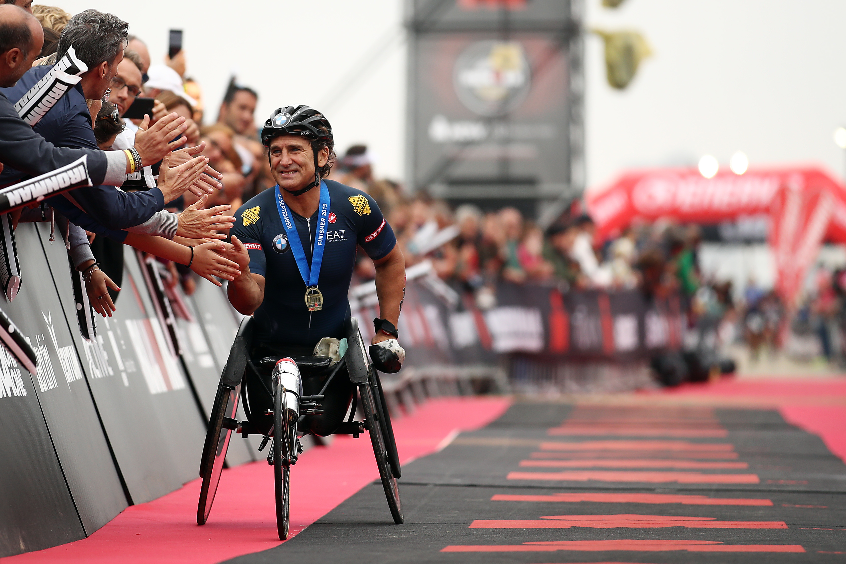 Alex Zanardi of Italy heads for the finish line during IRONMAN 70.3 Emilia Romagna in Cervia, Italy, on September 22, 2019. | Source: Getty Images