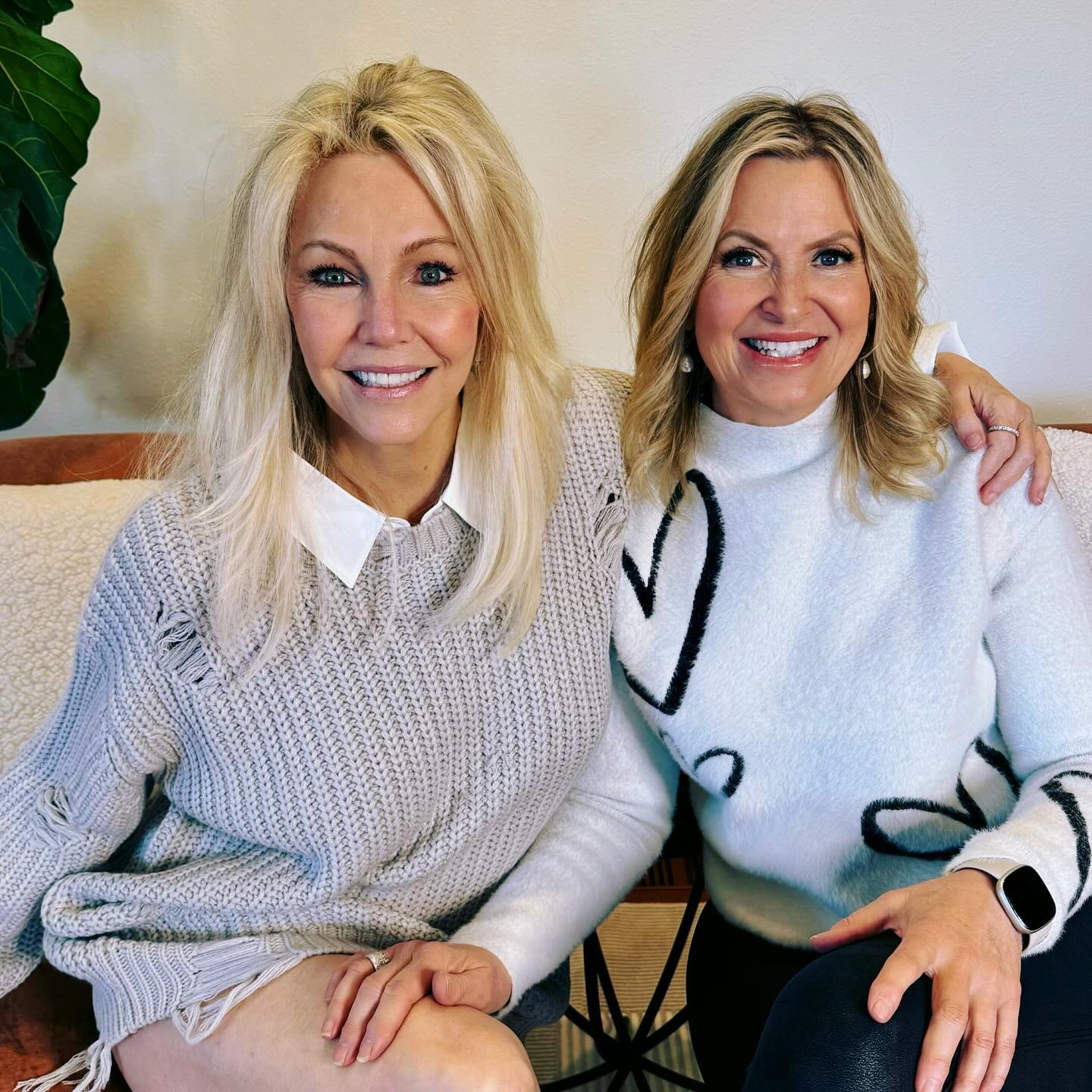 In January 2025, Locklear's appearance during a podcast conversation prompted enthusiastic reactions after Kristine Carlson shared a photograph online. One admirer praised the actress for appearing healthy, happy, and beautiful. | Source: Instagram/kristine_carlson
