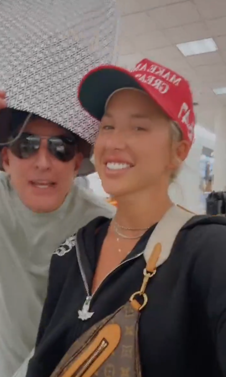 Savannah and Todd Chrisley at Nordstorm's from a post dated May 29, 2025 | Source: Instagram/savannahchrisley