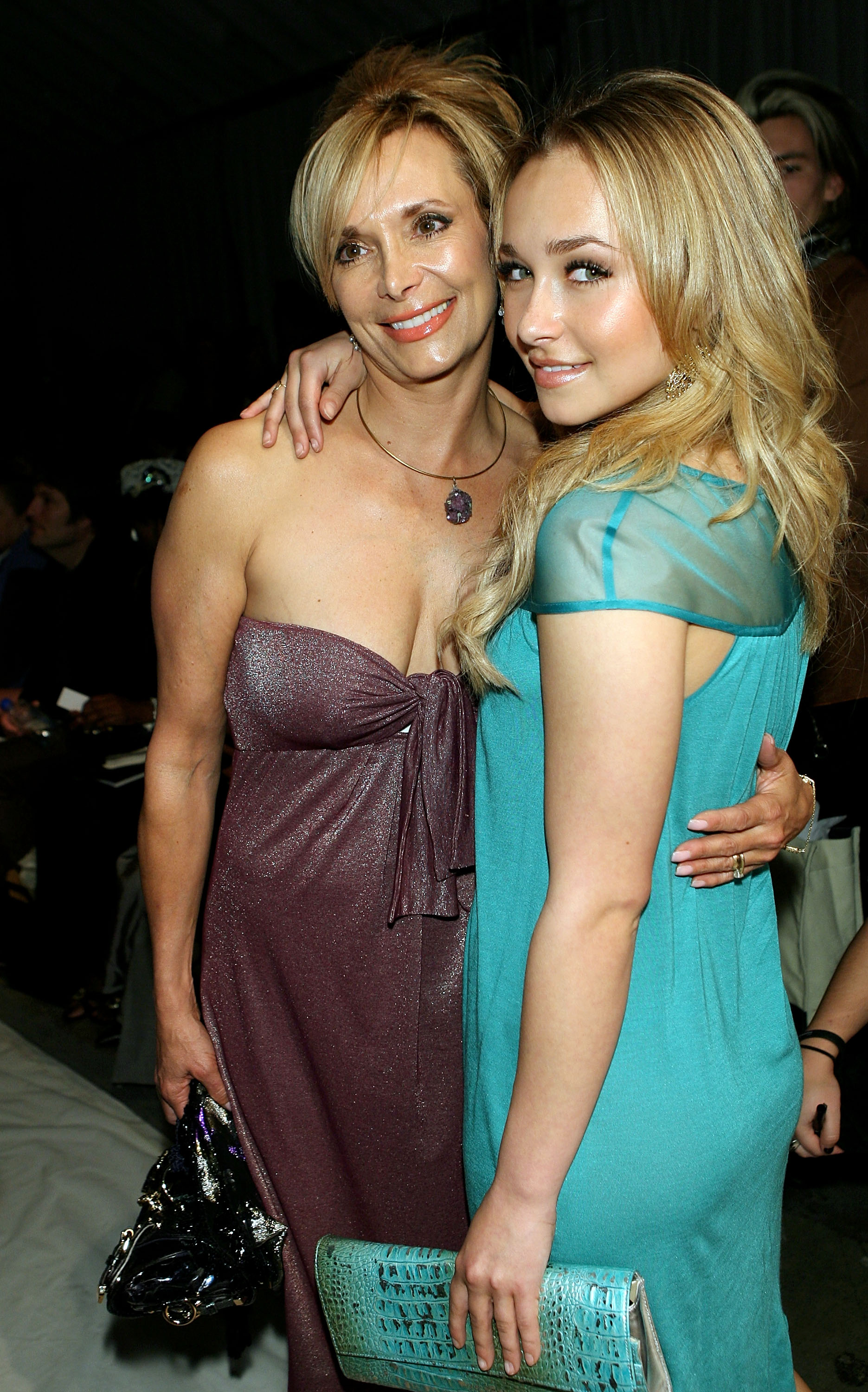 Hayden Panettiere and her mother Lesley Panettiere stepped out together at the Oligo Tissew Fall fashion show during Mercedes-Benz Fashion Week at Smashbox Studios on March 22, 2007, in Culver City, California. | Source: Getty Images