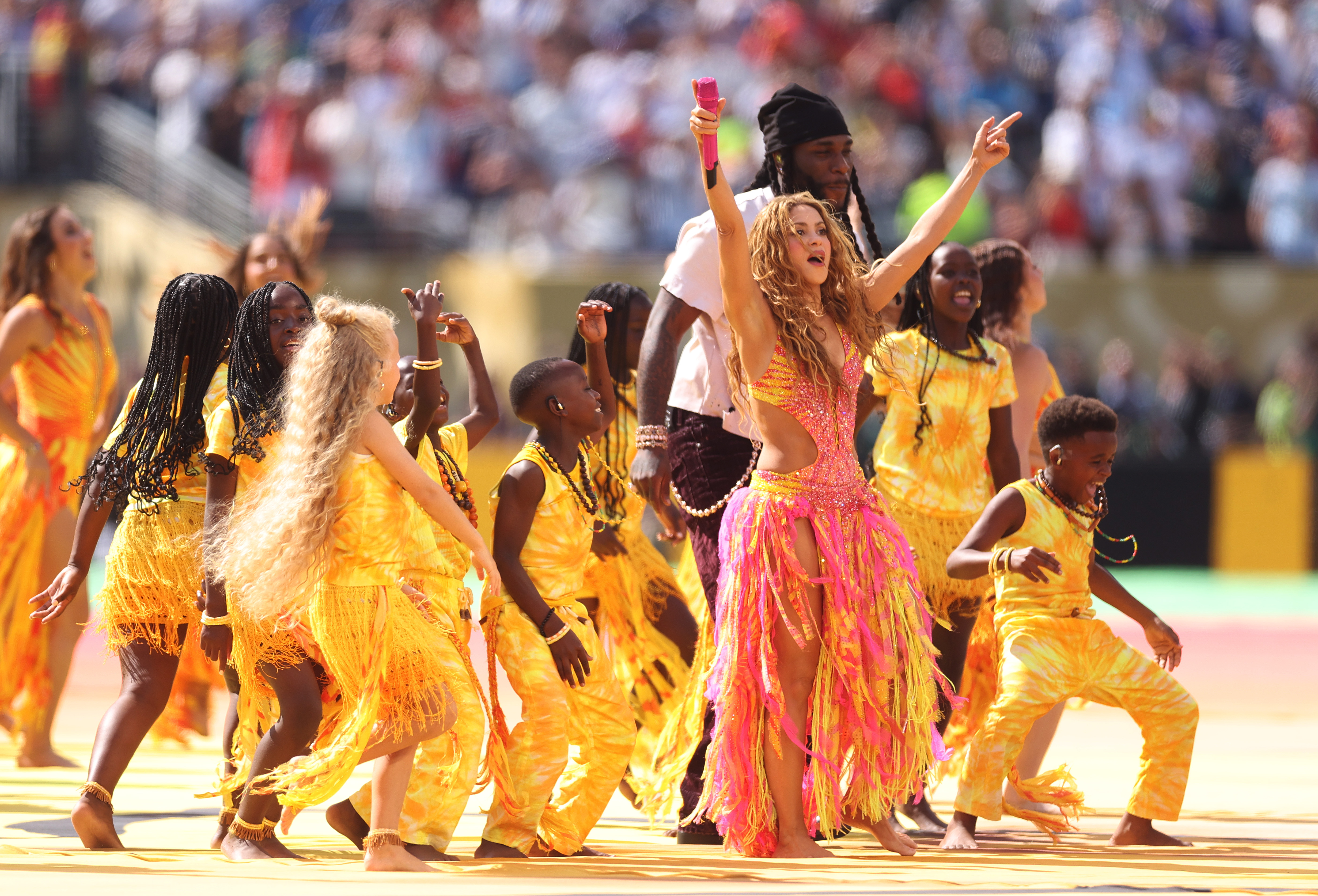 hakira's performance highlighted FIFA's effort to give the inaugural halftime show a global identity. She was joined by Uganda's Triplets Ghetto Kids, adding another international collaboration to the production. | Source: Getty Images