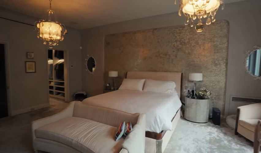 The room is elegant without needing loud color. It relies on texture, lighting, and symmetry to create its calm atmosphere. | Source: YouTube/Architectural Digest