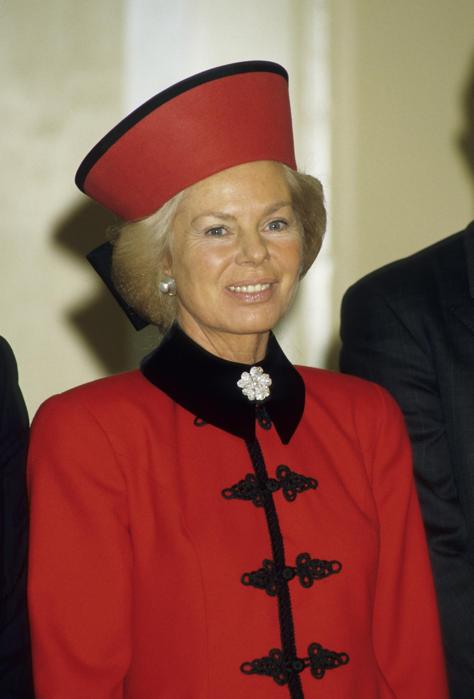 The Duchess of Kent attends the wedding of Sylvana Palma Tomaselli to George Windsor, Earl of St Andrews, on January 9, 1988 in Leith, England. | Source: Getty Images