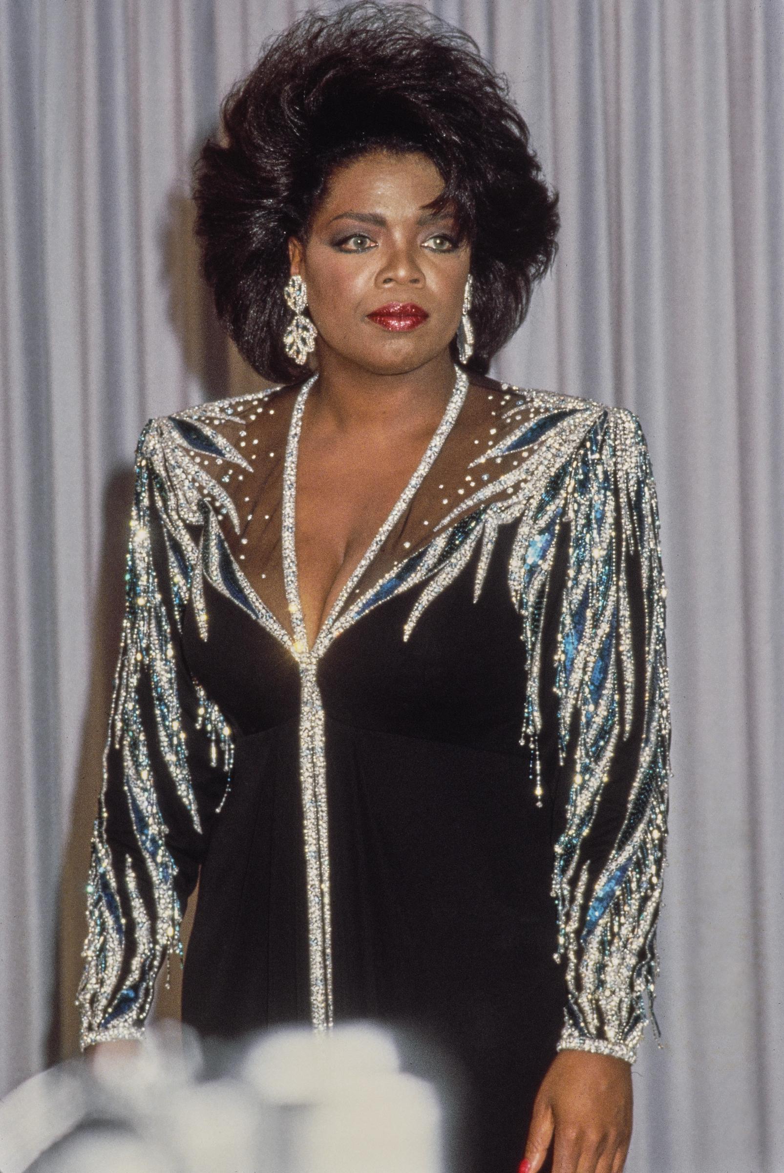The legendary TV host attends the 59th Academy Awards at the Dorothy Chandler Pavilion on March 30, 1987, in Los Angeles, California | Source: Getty Images
