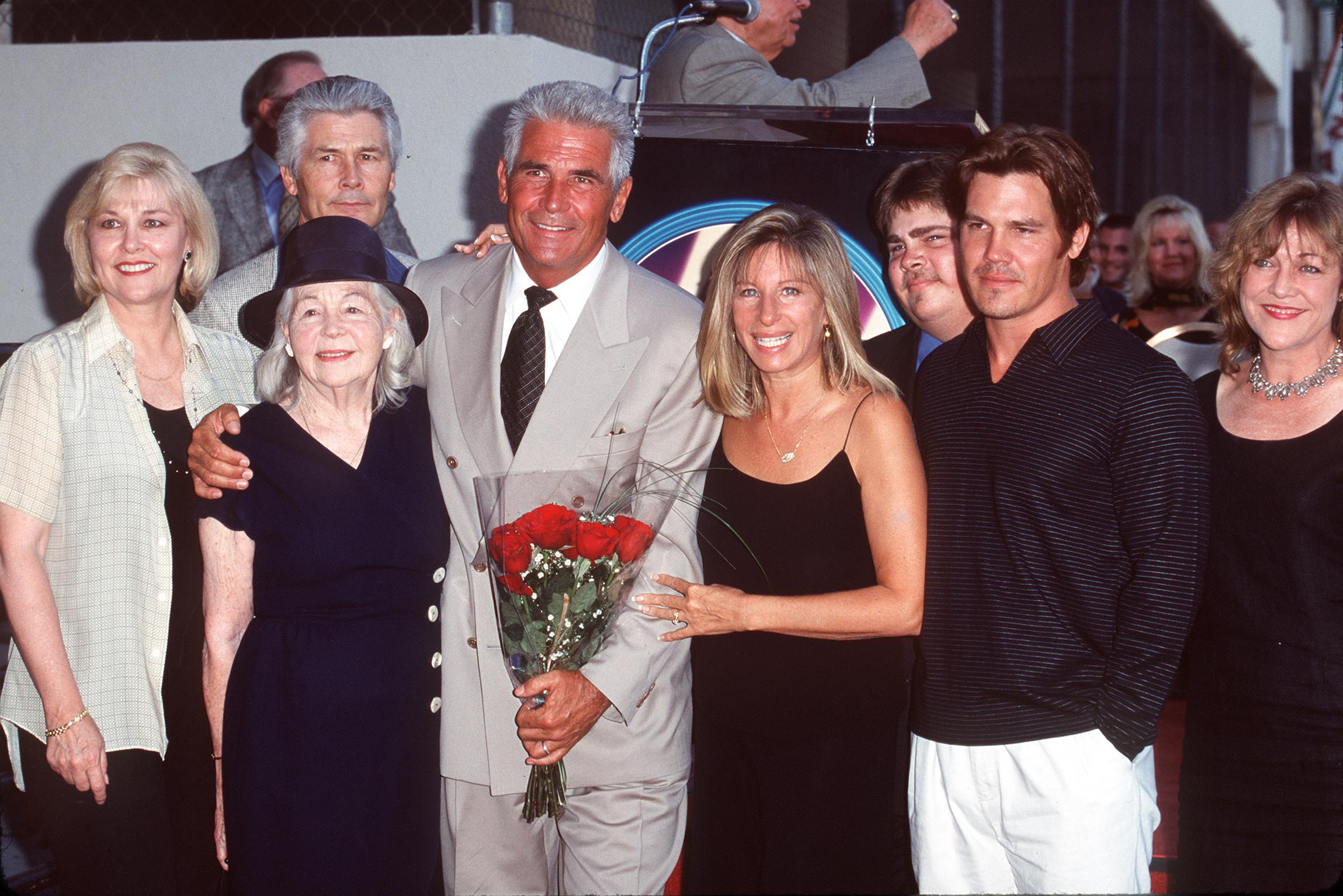 James Brolin, Barbra Streisand, Jess and Josh Brolin, and guests pictured during James Brolin Honored with a Star on the Hollywood Walk of Fame on August 27, 1998 | Source: Getty Images