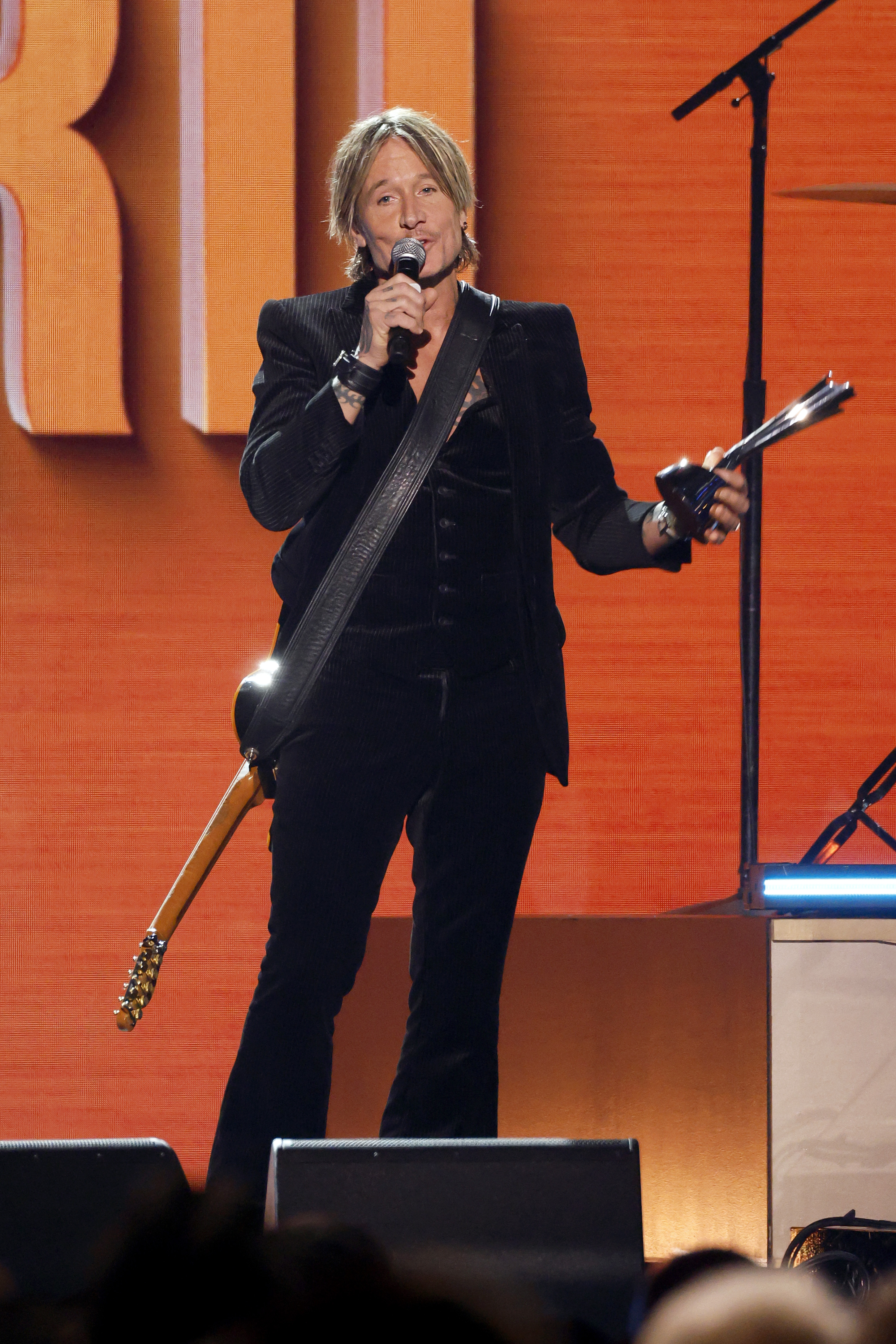Keith Urban accepts the ACM Triple Crown Award during the 60th Academy of Country Music Awards at The Ford Center at The Star in Frisco, Texas on May 08, 2025 | Source: Getty Images