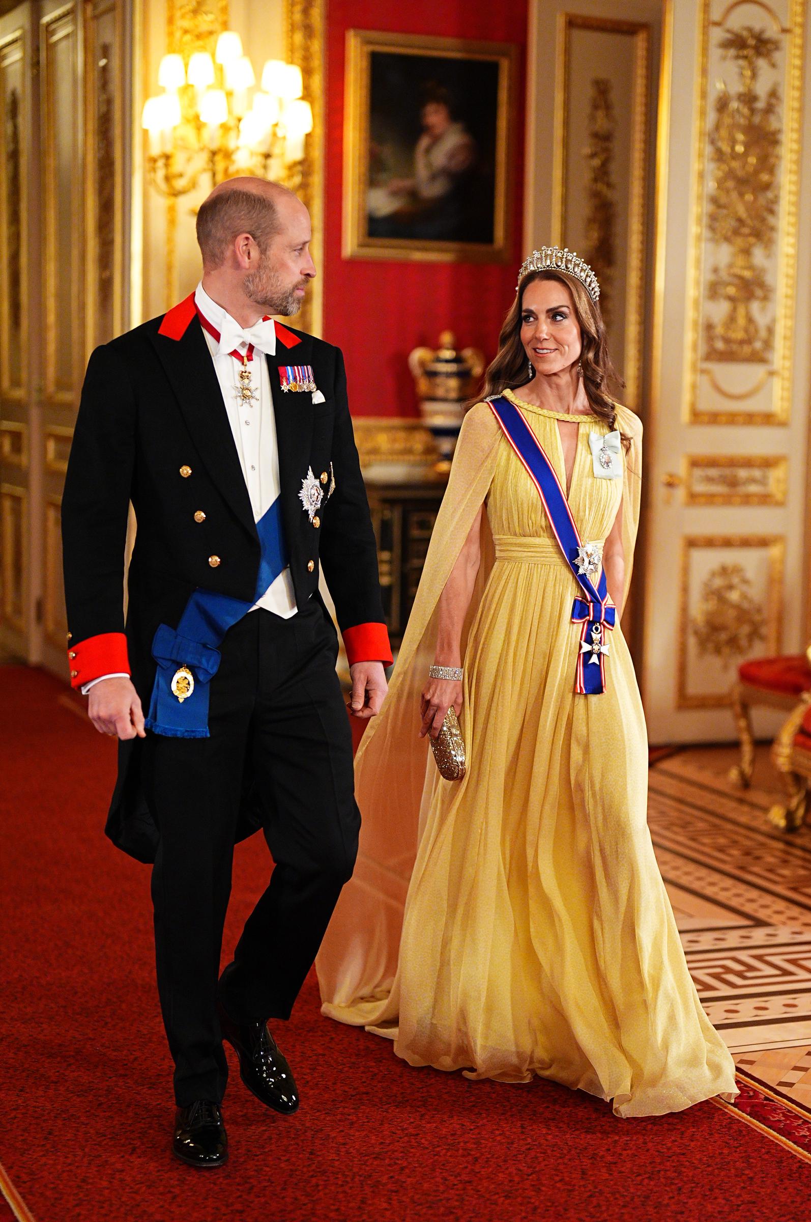 Prince William and Princess Catherine attended the October 20 state banquet during the Sultan of Oman's three-day visit to Britain. Body-language Expert Judi James suggested Catherine's affectionate attention toward her husband reflected confidence and resilience amid ongoing royal family tensions. | Source: Getty Images