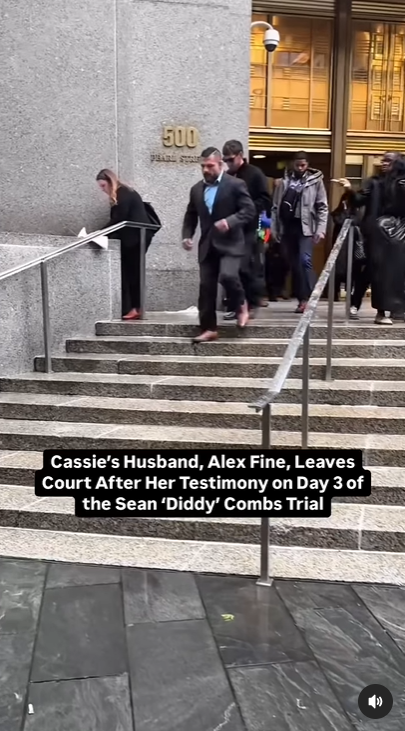 Alex Fine exits the federal courthouse at 500 Pearl Street after Cassie Ventura's Day 3 testimony in the Sean "Diddy" Combs trial | Source: Instagram/people