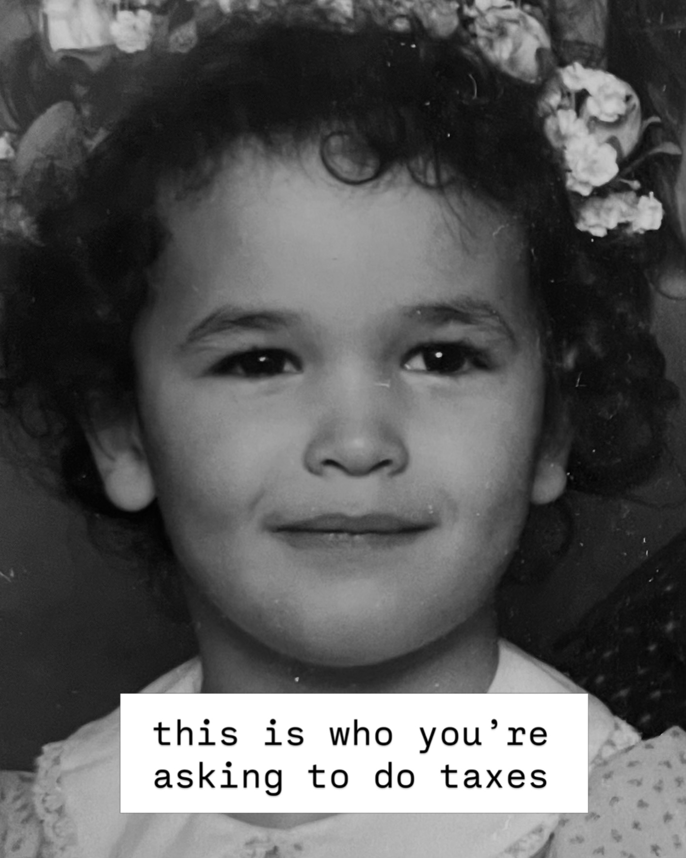 Her social media posts also show a playful sense of humor. That charm has helped fans connect with her beyond the famous last name. | Source: Instagram/scarloz