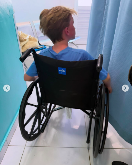 Leonardo Baldwin during his hospital visit after he endured an injury. | Source: Instagram/hilariabaldwin and alecbaldwininsta