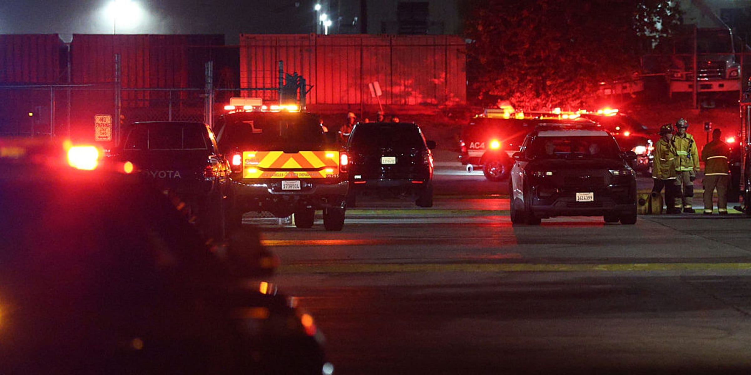 First responder activity at the site of the crash. | Source: Getty Images
