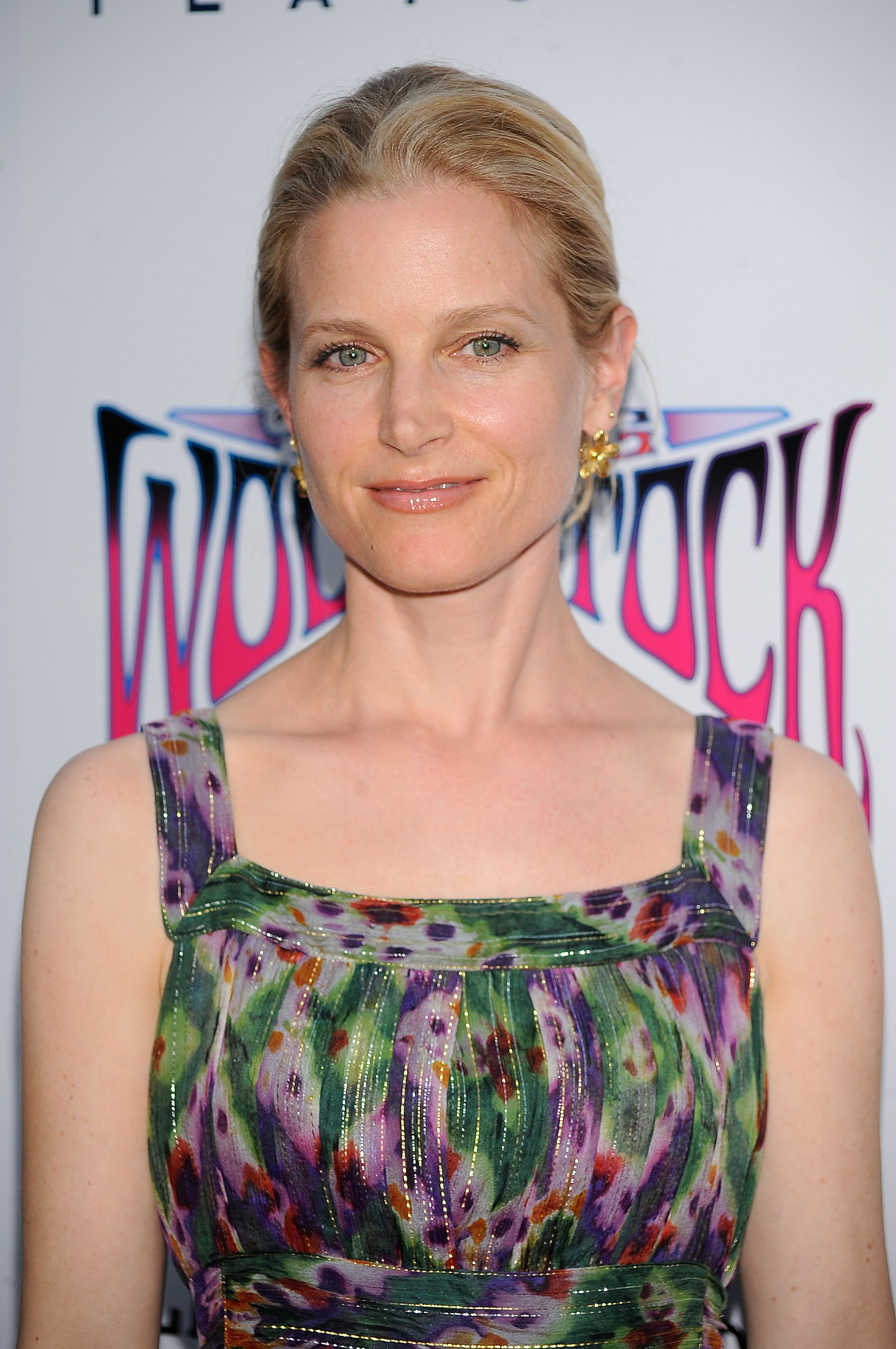 Bridget Fonda arrives at a Film Independent screening in August 2009, still making occasional Hollywood appearances just months before her public presence would become far less frequent. | Source: Getty Images
