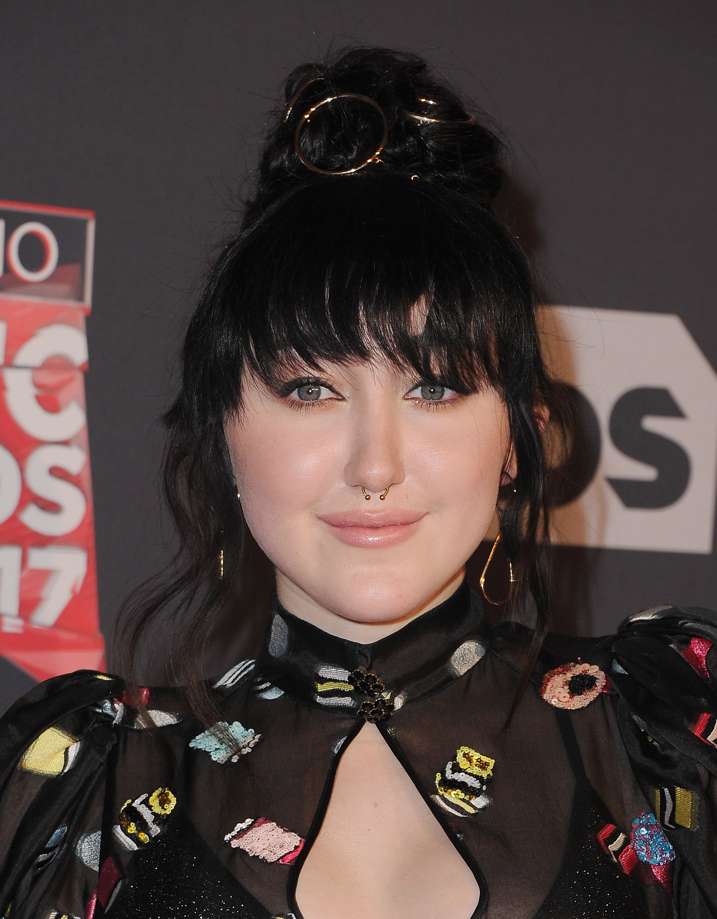 Noah Cyrus arrives at the iHeartRadio Music Awards in Inglewood, California on March 5, 2017. | Source: Getty Images