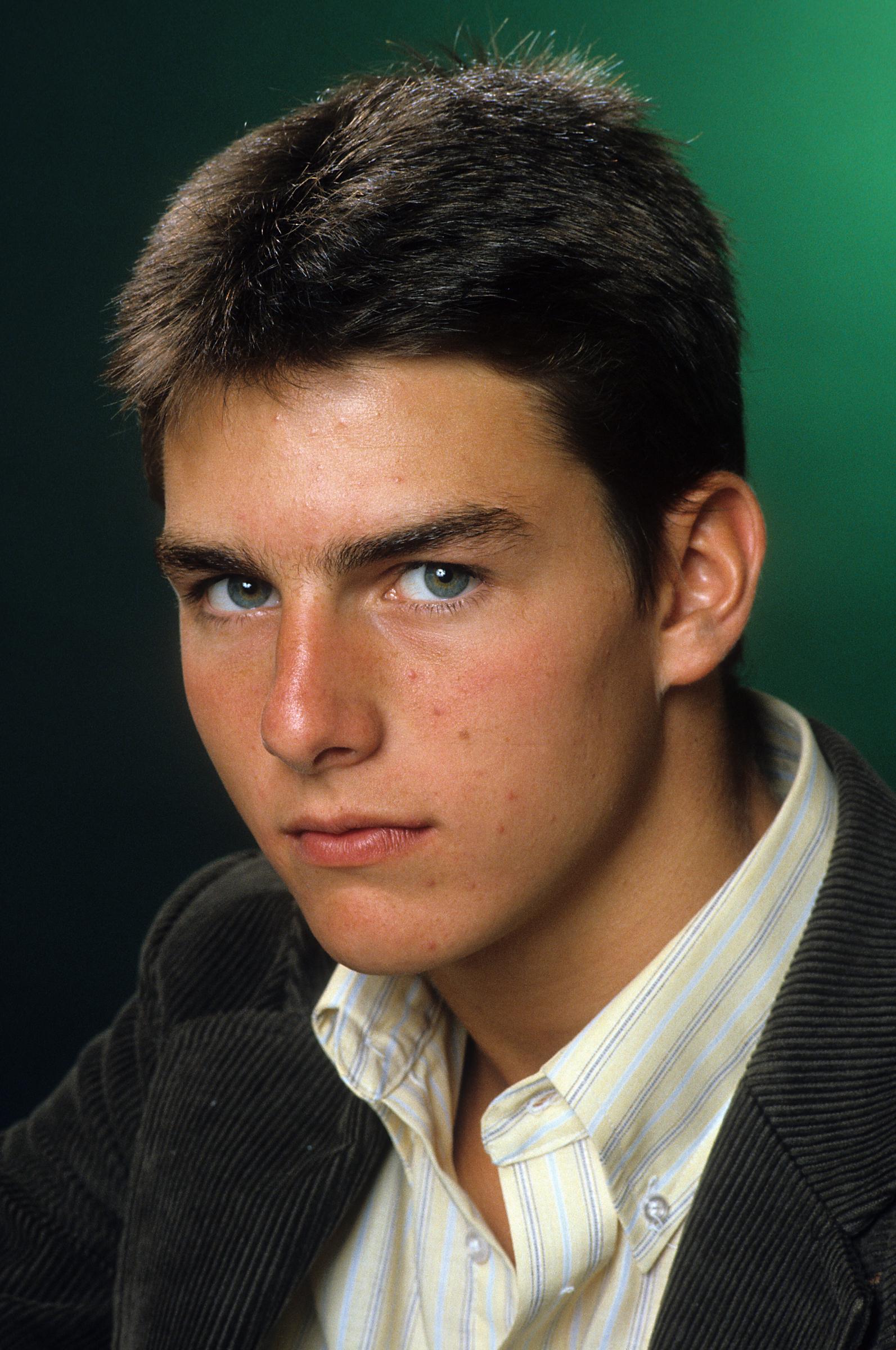 Tom Cruise's sharp jawline, dark hair, and intense gaze were already becoming defining features during the mid-1990s, when he was firmly established as a leading man. | Source: Getty Images