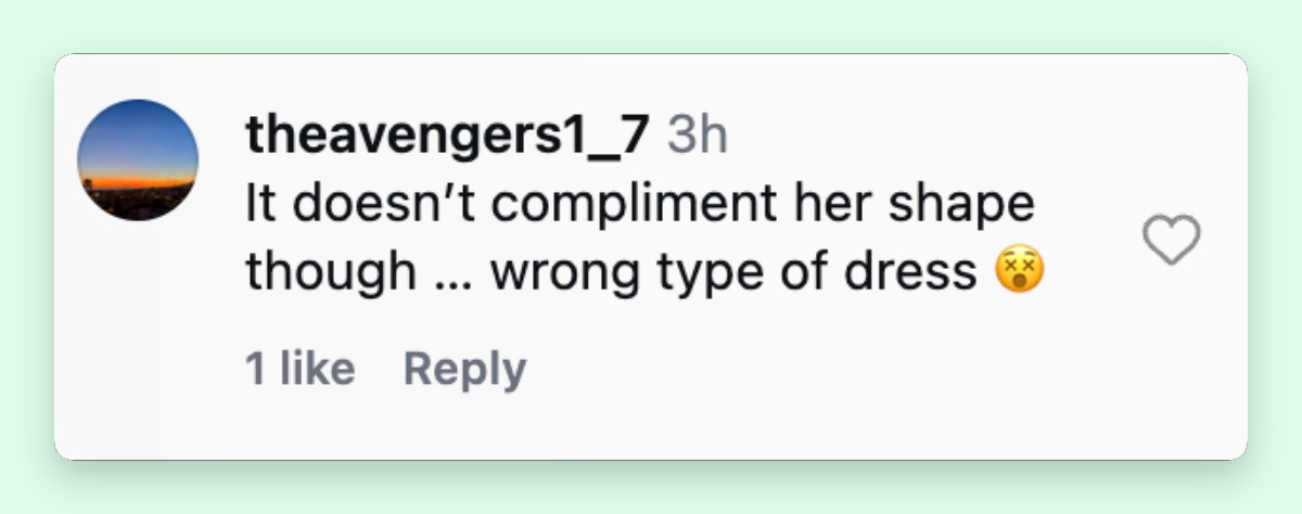 Netizens had a lot to say about Karoline Leavitt's outfit choice for Sean Hannity's wedding. | Source: Instagram/thesunus