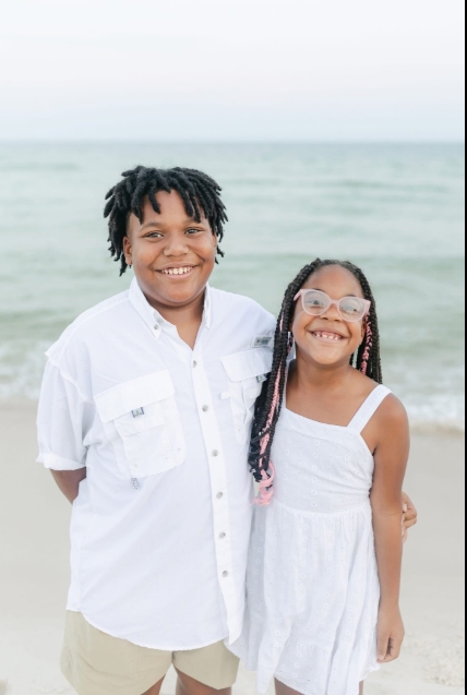Khristian and Kinsley Smith from a post dated August 15, 2025. | Source: Facebook/Riveting RealLife