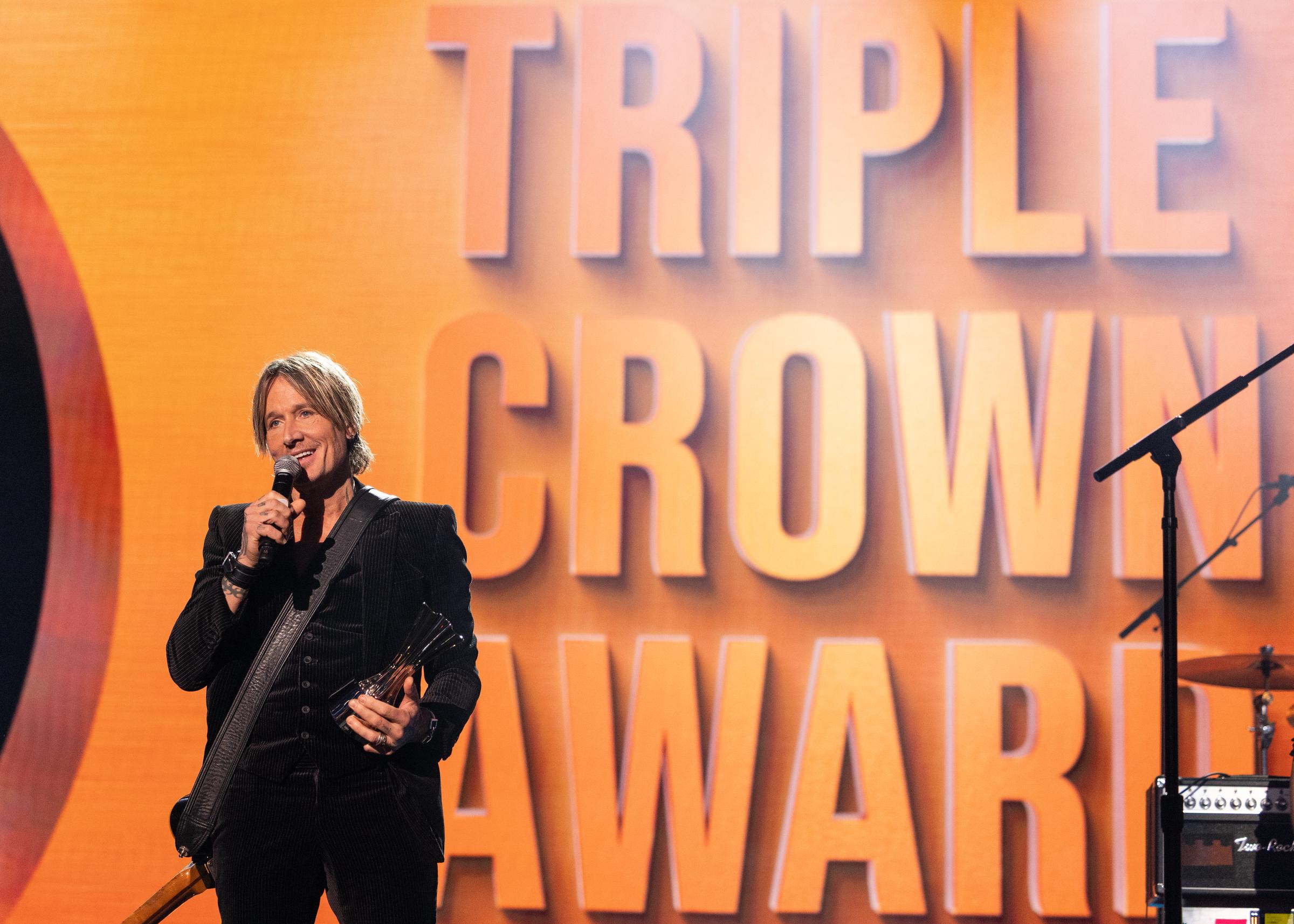 Keith Urban accepts the Triple Crown Award at the 60th ACM Awards in Frisco, Texas, on May 8, 2025 | Source: Getty Images
