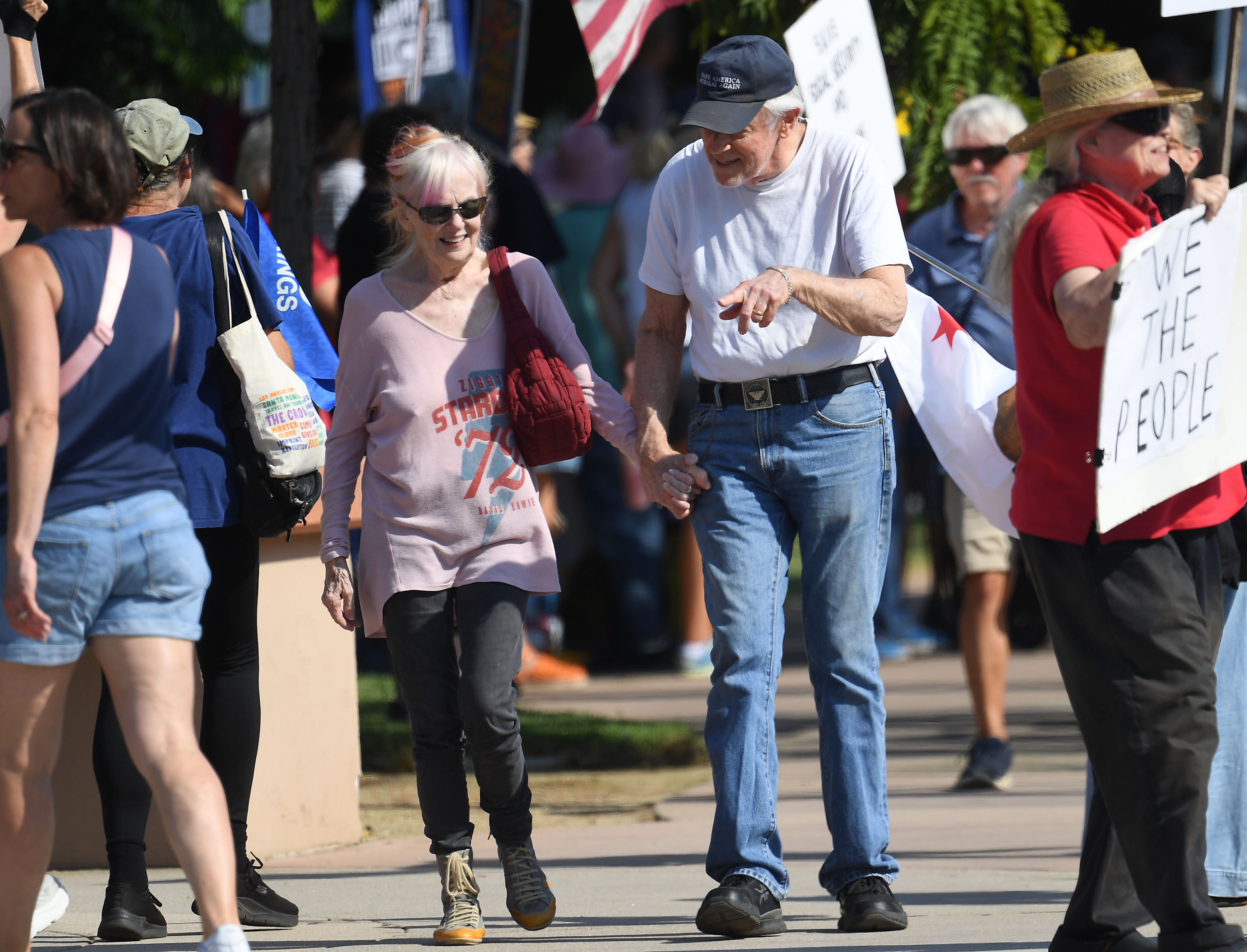Shelley Fabares and Mike Farrell out and about on July 18, 2025, in Los Angeles, California | Source: Getty Images