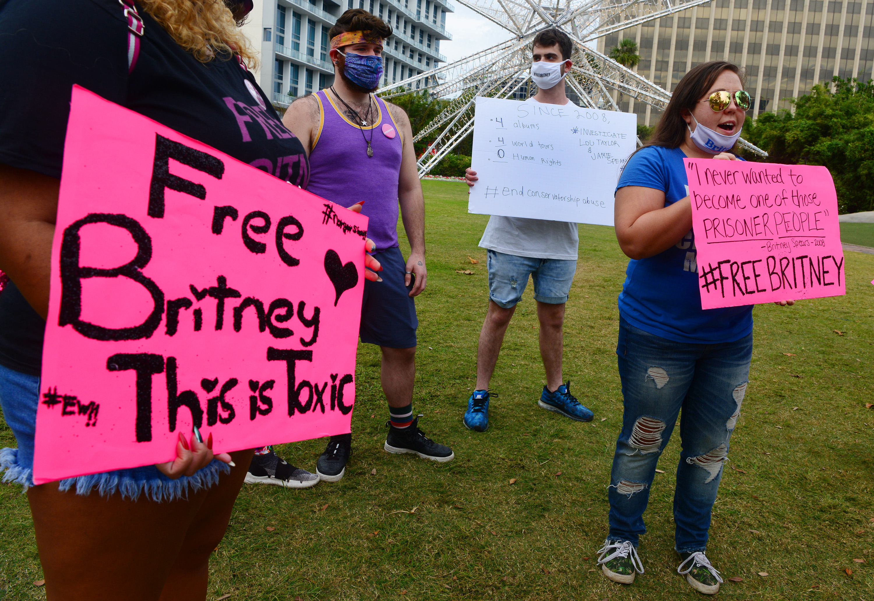 Supporters attend the #FreeBritney rally in Orlando Florida on December 16, 2020. | Source: Getty Images