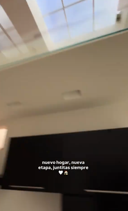 Image of Romina Marcos' new apartment with her girlfriend Laura Salazar. | Source: TikTok/romimarcos