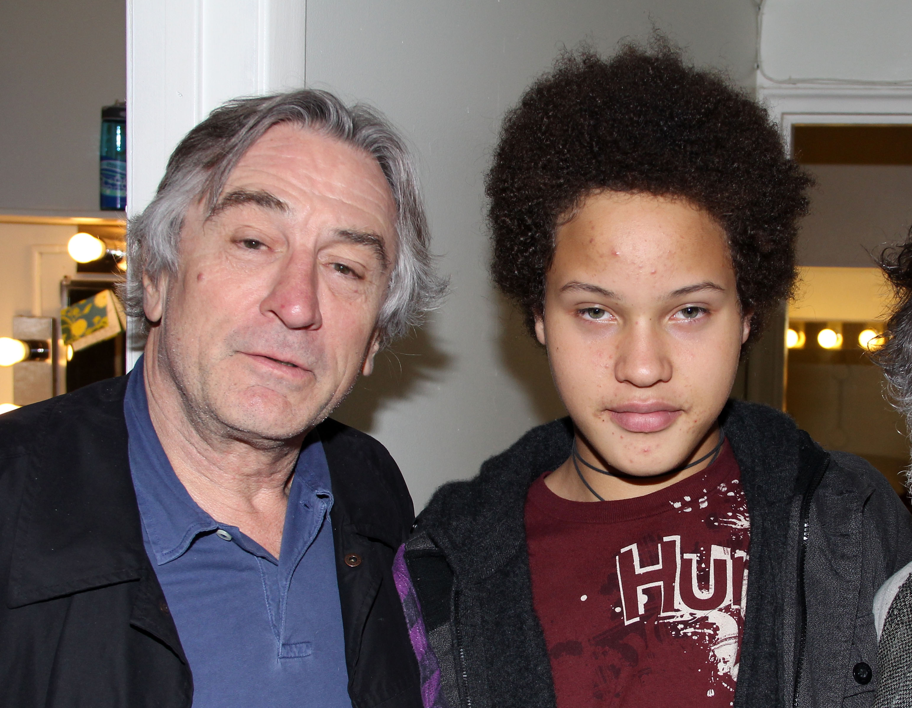 Robert and Airyn De Niro backstage at the Broadway play "Bengal Tiger at the Baghdad Zoo" in New York City on April 24, 2011. | Source: Getty Images