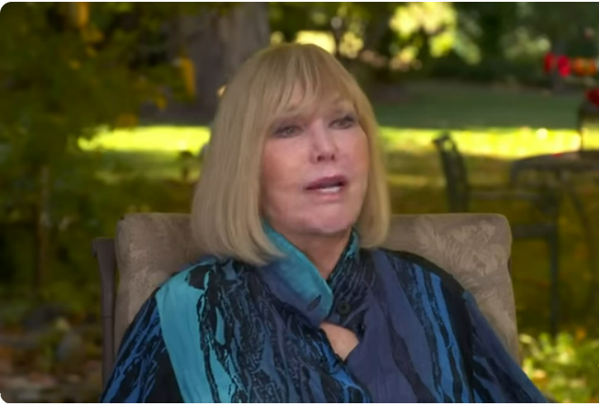 Kim Novak speaks on finding herself in a YouTube video dated, January 12, 2020. | Source: Youtube/@CBSSundayMorning