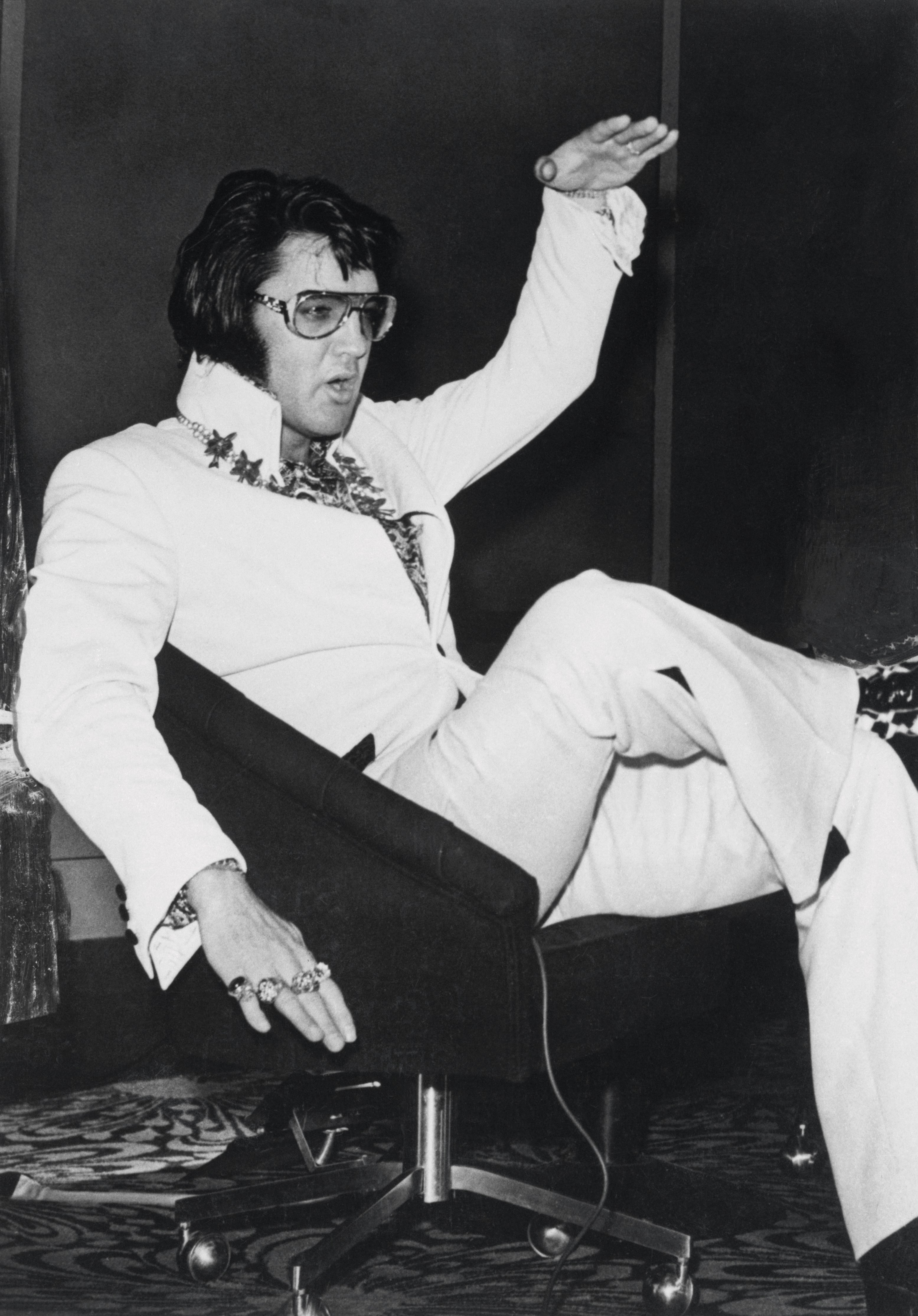 Elvis Presley was born in a small shotgun house in East Tupelo, Mississippi, on January 8, 1935. His father, Vernon Presley, borrowed $180 for materials to build the home with help from family. | Source: Getty Images
