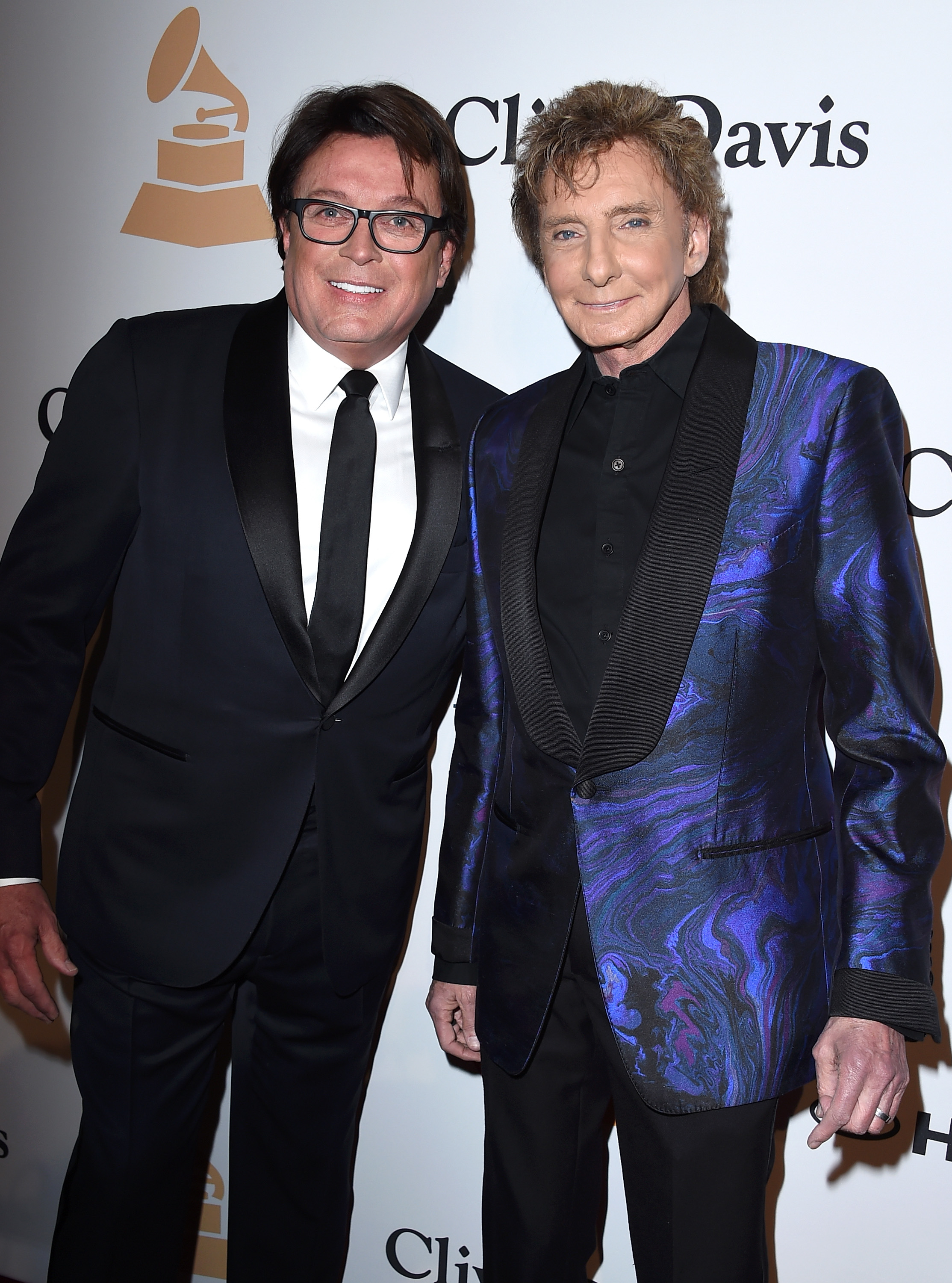 Garry Kief and Barry Manilow. | Source: Getty Images