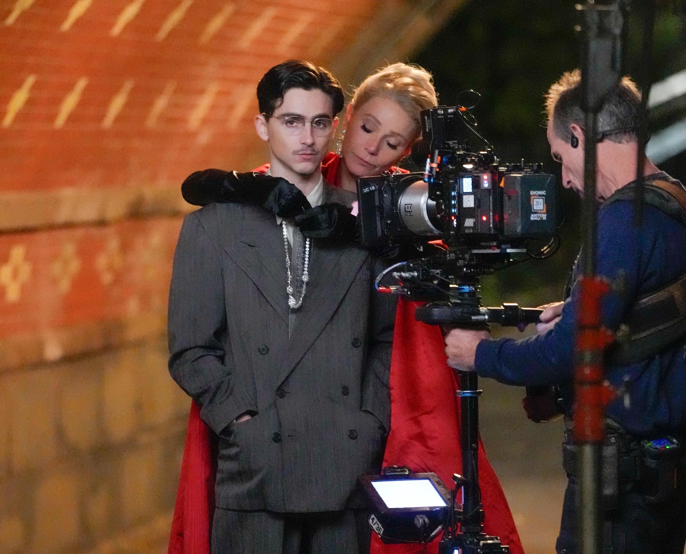 Gwyneth Paltrow and Timothee Chalamet on the set of "Marty Supreme" in New York City on October 16, 2024 | Source: Getty Images