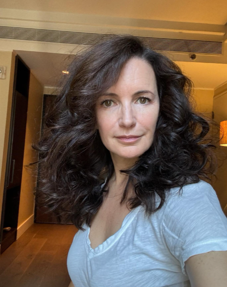 Kristin Davis shows off her new hairdo, dated May 1, 2024. | Source: Instagram/iamkristindavis