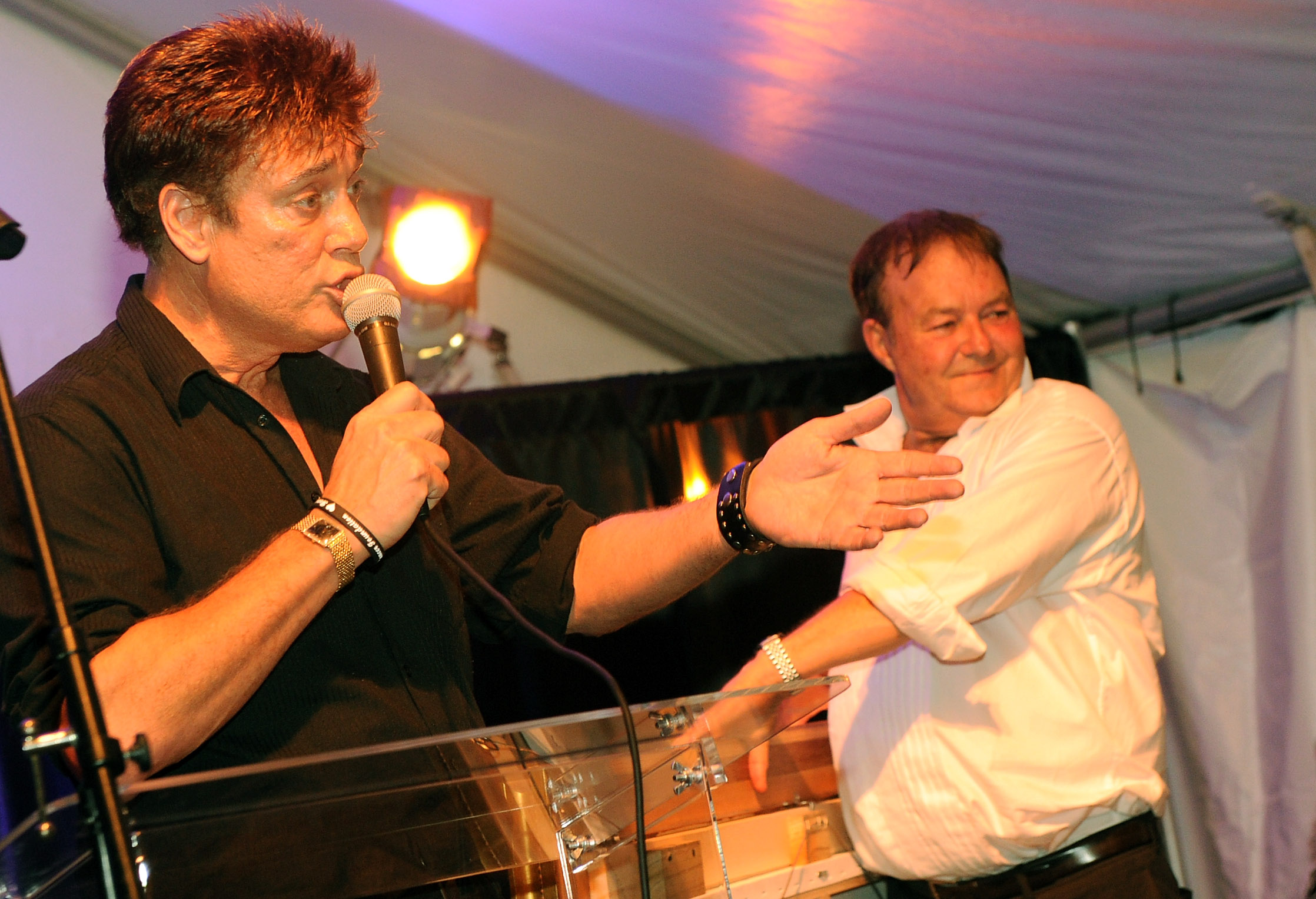 Ronnie McDowell (left) at "Loretta Lynn: A Tribute To An American Country Music Icon" at The Loretta Lynn Ranch on September 24, 2010 | Source: Getty Images