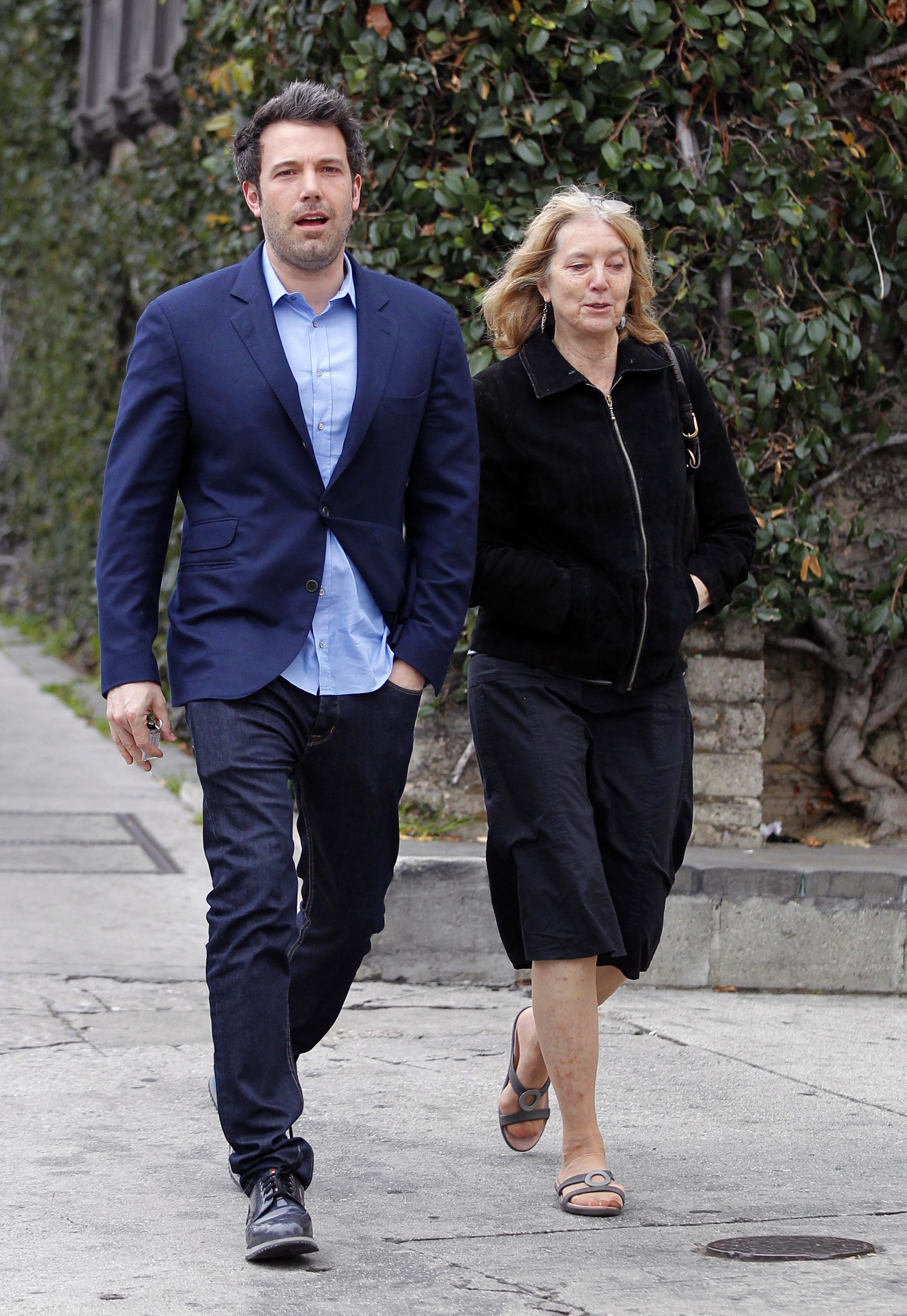 Chris remained a steady presence in Ben's life as his career grew from childhood auditions into Oscar-winning success. Her influence, however, extended far beyond Hollywood through decades of teaching, activism, and devotion to her family. | Source: Getty Images