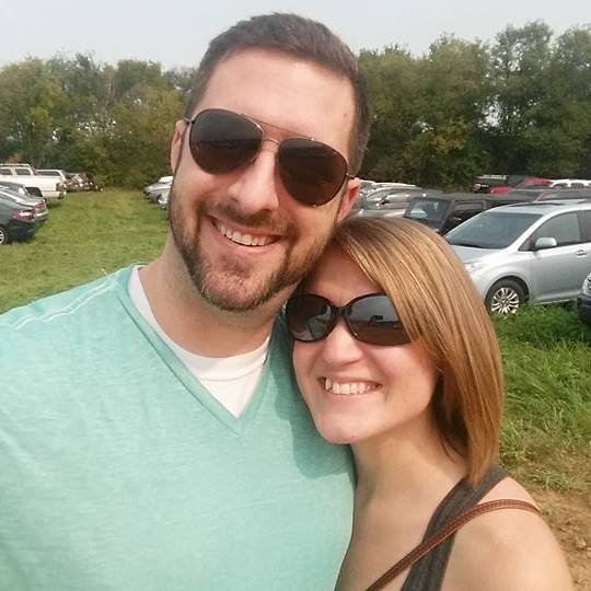 Joey and Nicole Amor | Source: Facebook/nicole.hoff.58