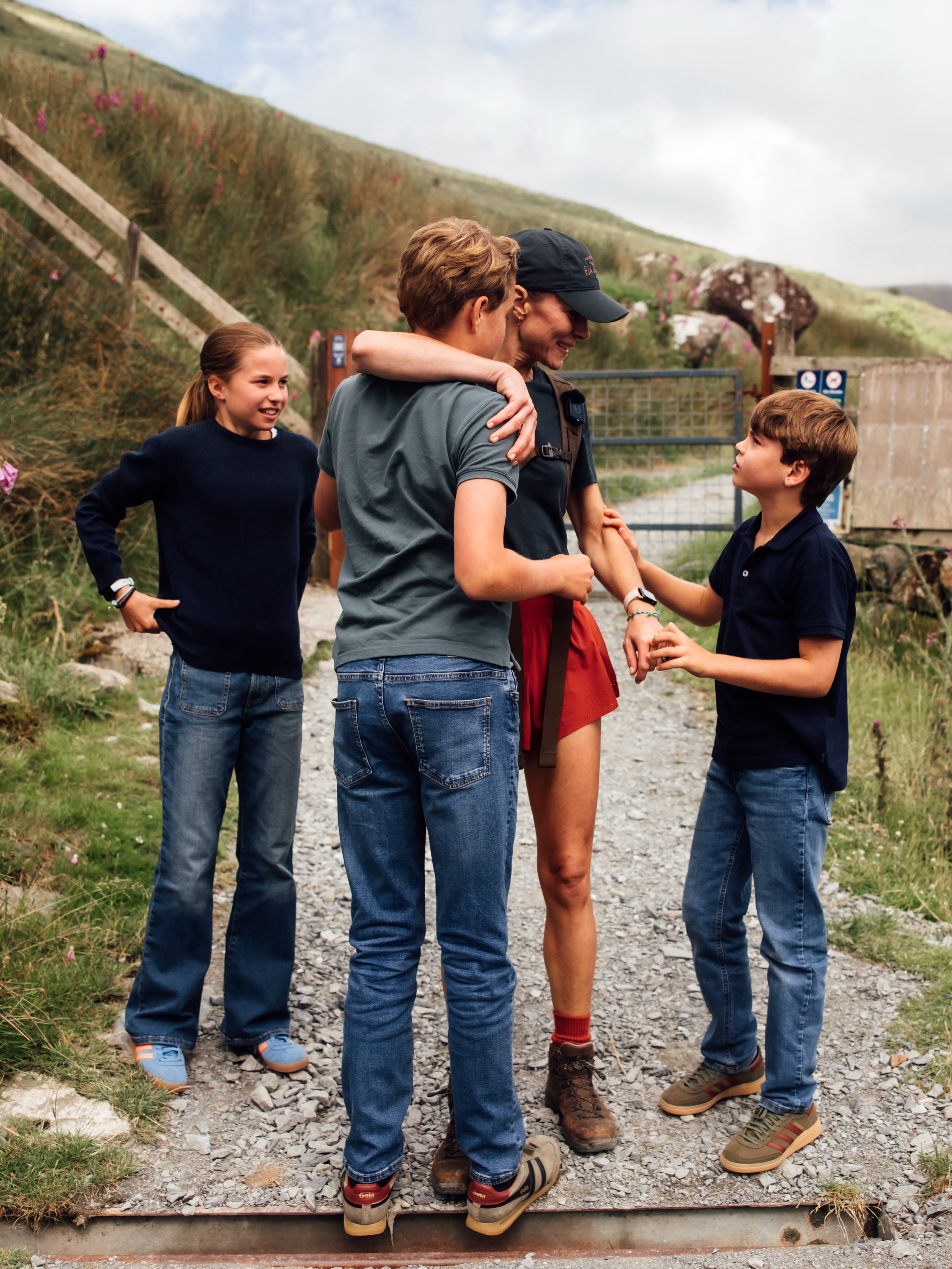 The post ultimately gave royal watchers more than one talking point: Kate's achievement, Charlotte's emotion, George's growth, and the family's support. That mix is what kept the photos circulating and the comments coming. | Source: Instagram/princeandprincessofwales