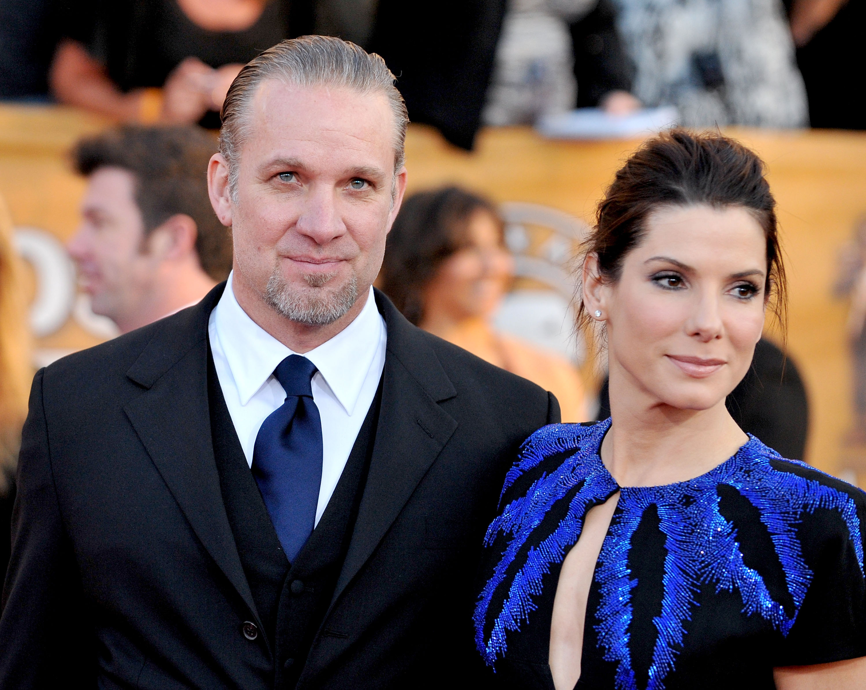 Jesse James and Sandra Bullock at the 16th Annual Screen Actors Guild Awards on January 23, 2010, in Los Angeles, California. | Source: Getty Images