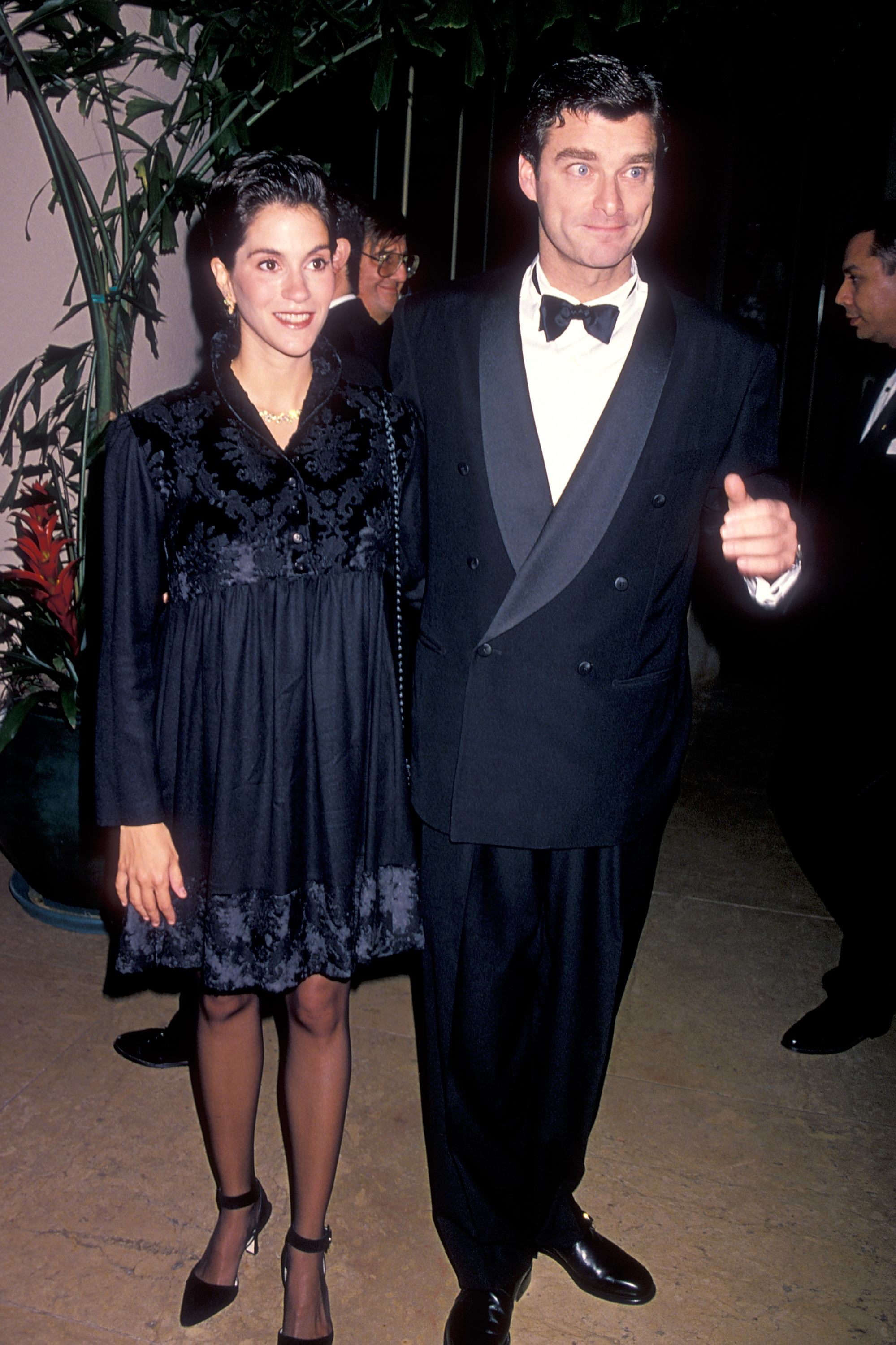 Jami Gertz and Tony Ressler pictured on October 28, 1994 | Source: Getty Images