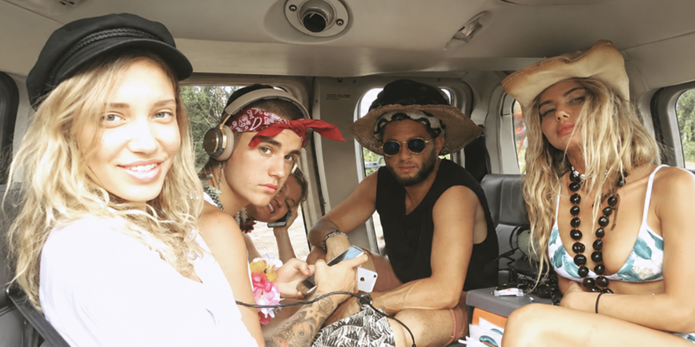 Sahara Ray and Justin Bieber with friends. | Source: Instagram/sahara_ray