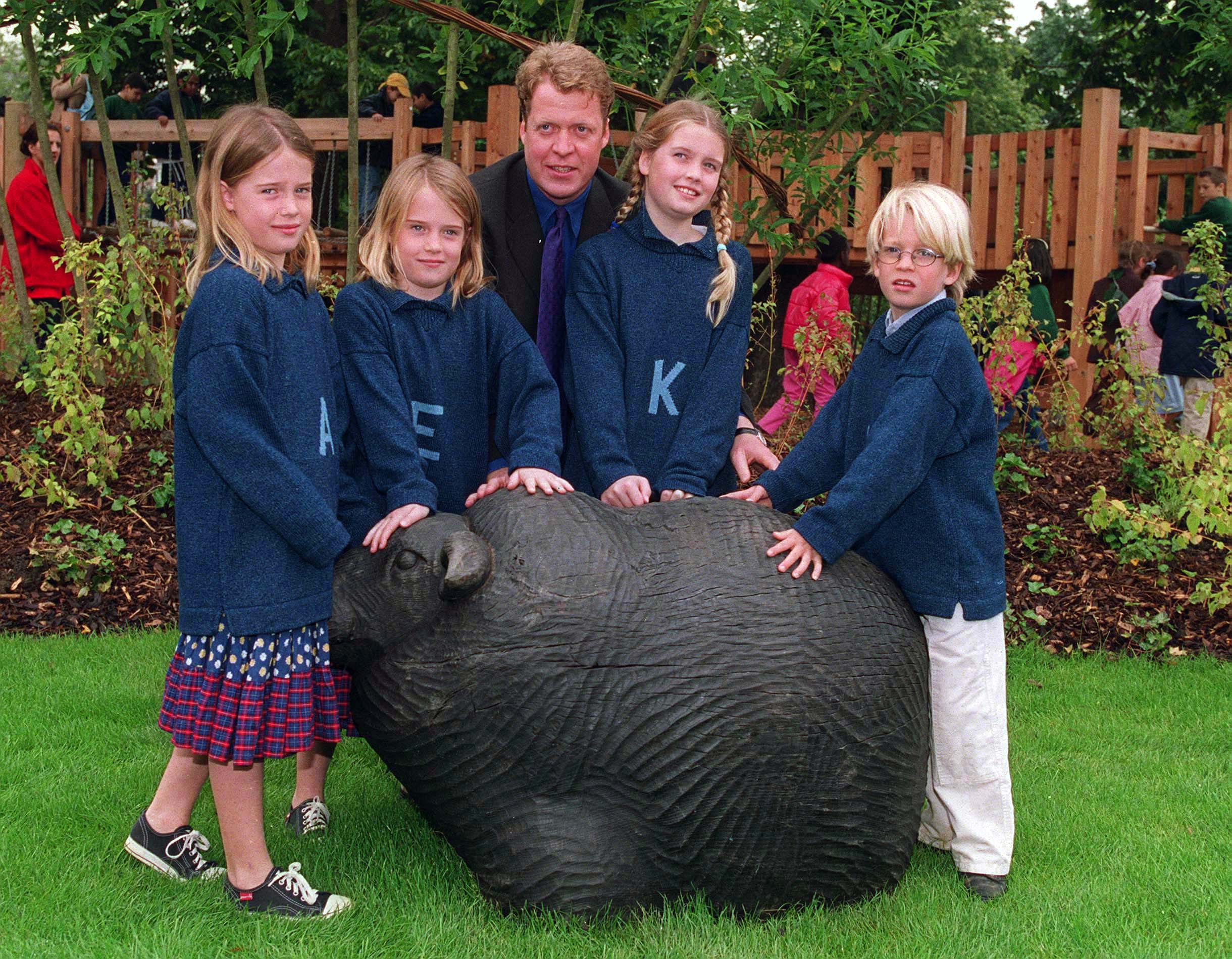Lady Amelia, Lady Eliza, Charles, Lady Kitty and Louis at official opening of Princess of Wales Memorial Playground and Walk in Kensington Gardens on June 30, 2000, in Kensington, England. | Source: Getty Images