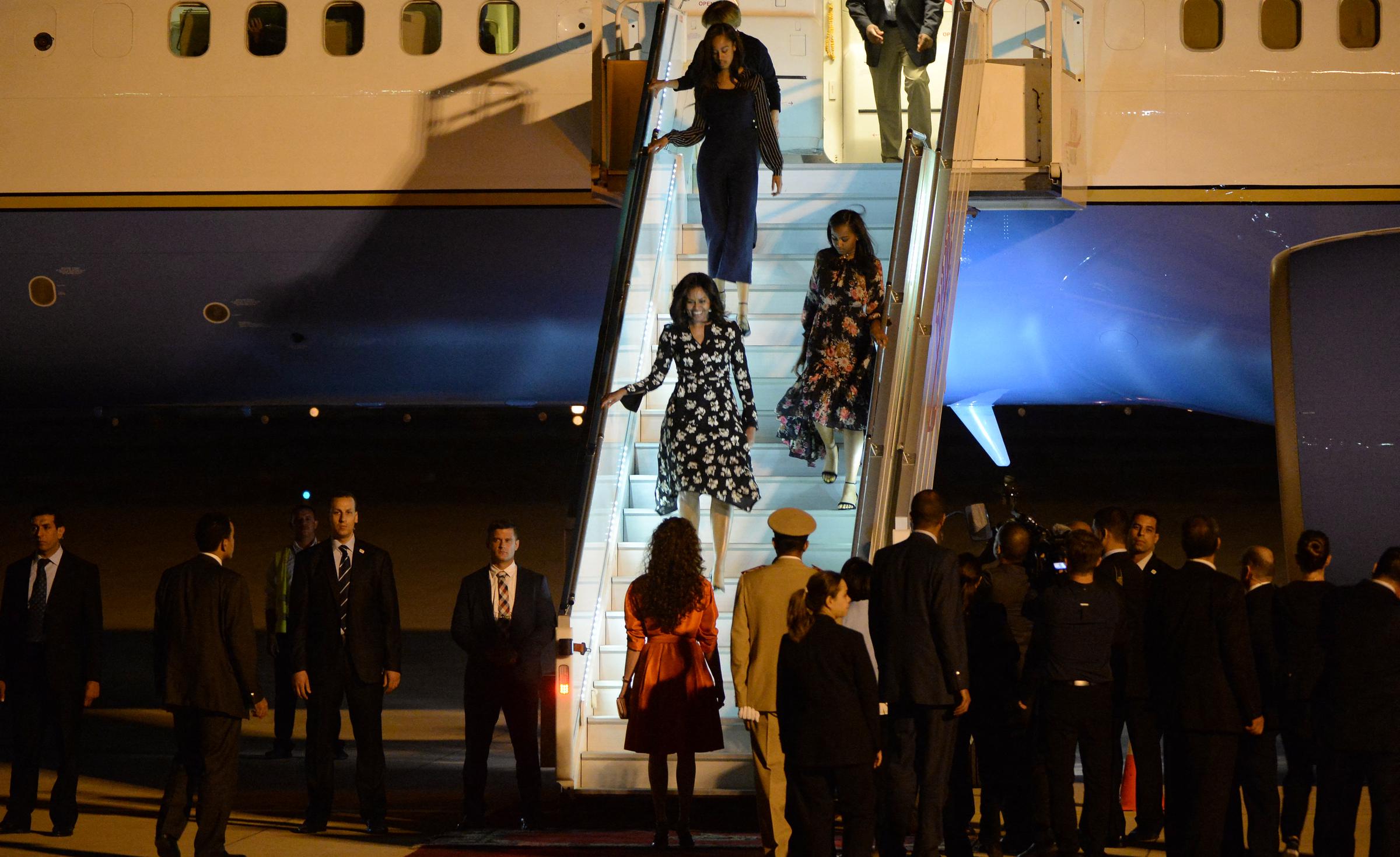 Michelle Obama with daughters Sasha and Malia are welcomed by the Moroccan Princess Lalla Salma at the Marrakech International Airport, on June 28, 2016. | Source: Getty Images